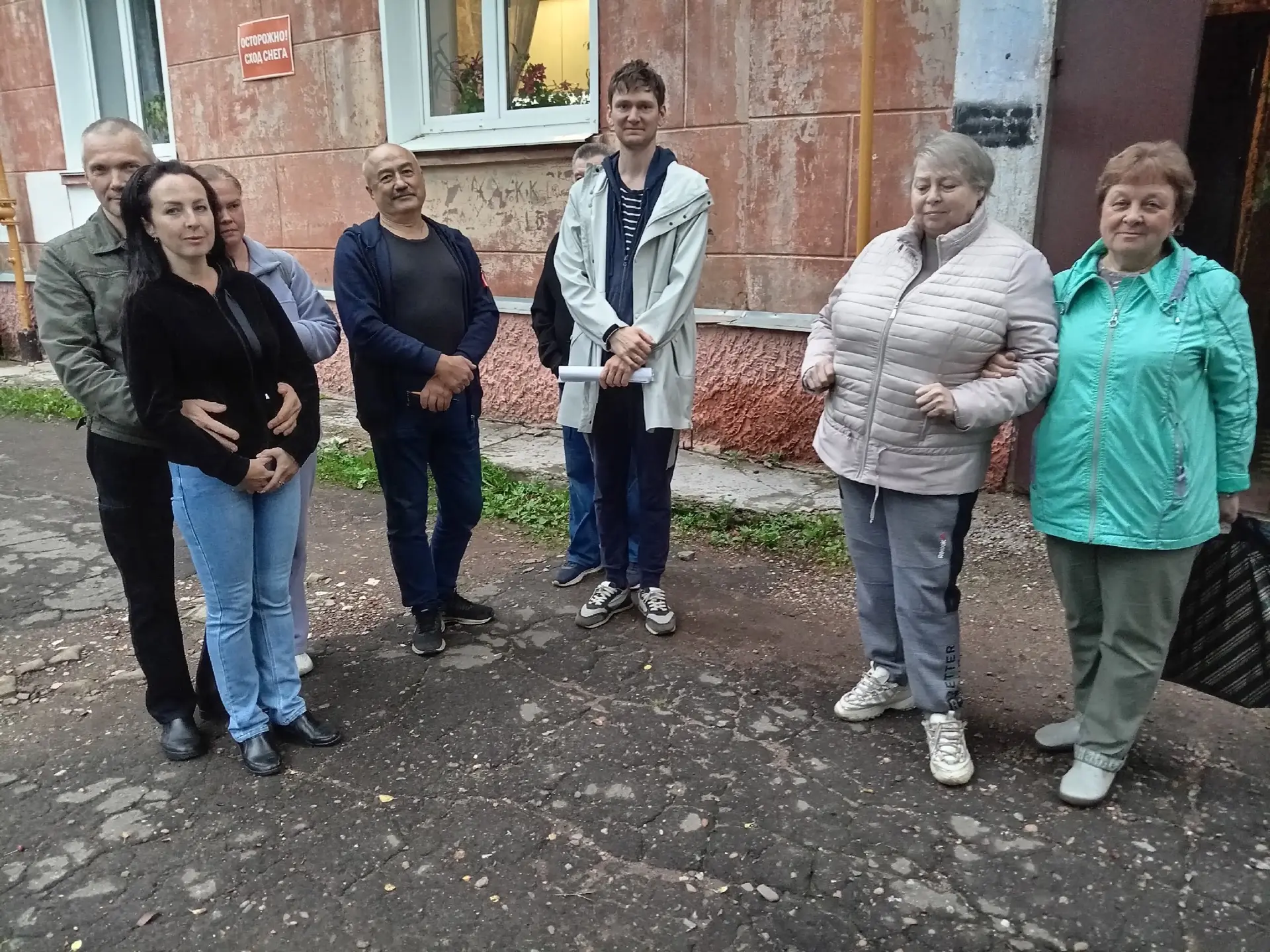 В Первомайском районе продолжаются консультации по формированию пакета документов для у...