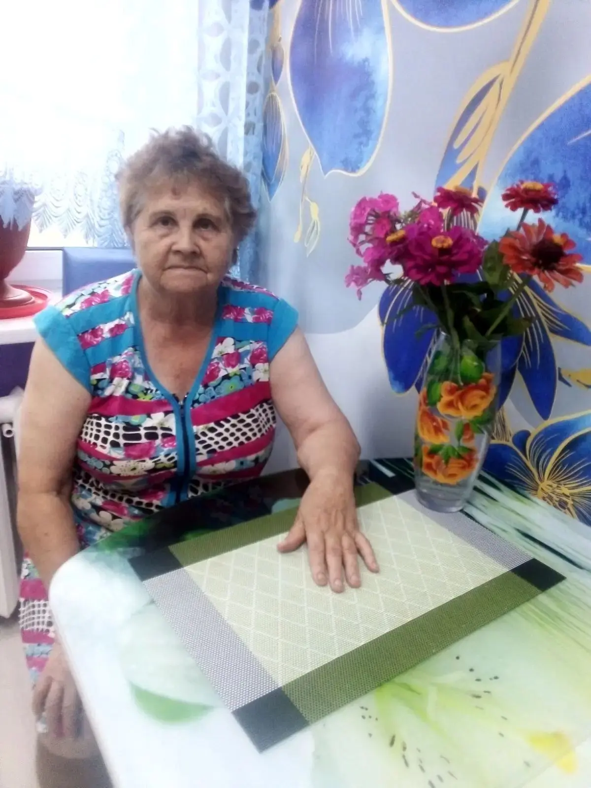 В суете повседневных дел мы часто забываем о человеческом тепле, которые так необходимы...