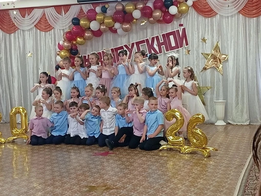 В добрый путь, наши выпускники!

В нашем детском саду прошёл самый трогательный и долгожданный празд