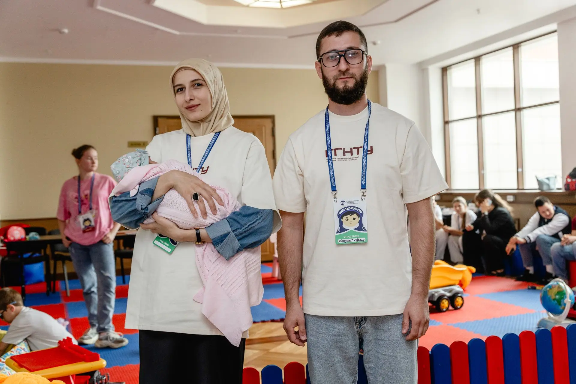 Сегодня в зале было много семей с маленькими детьми, и это создавало невероятную атмосферу! Было при