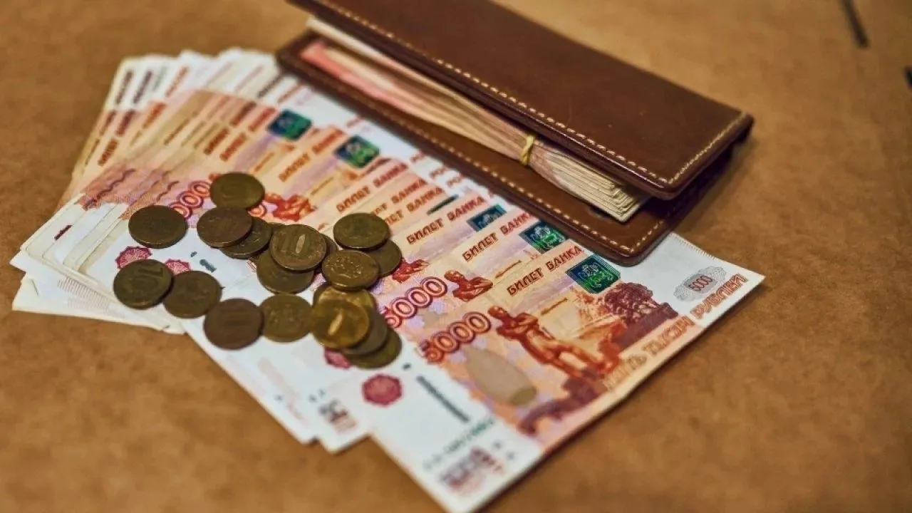💰Средняя зарплата россиян к концу 2026 года превысит 112 тысяч рублей, — Минэкономразв...