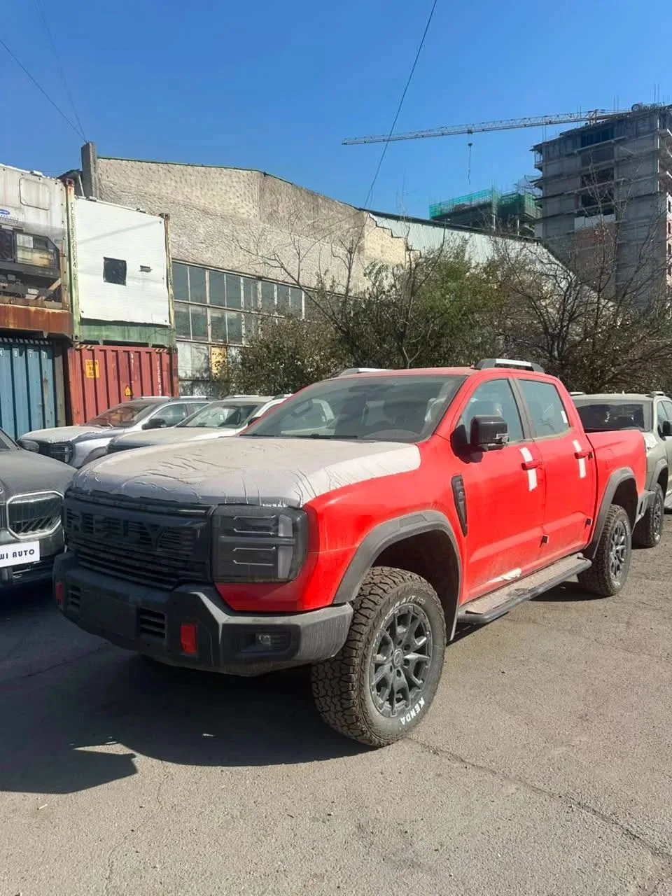 Rely R8 от суббренда Chery.