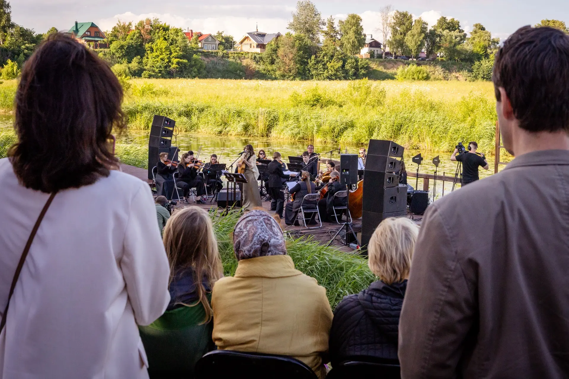 🎶🌱20 июня на сцене у реки Каменки в Суздале состоялся вечер «Серебряный век русской п...