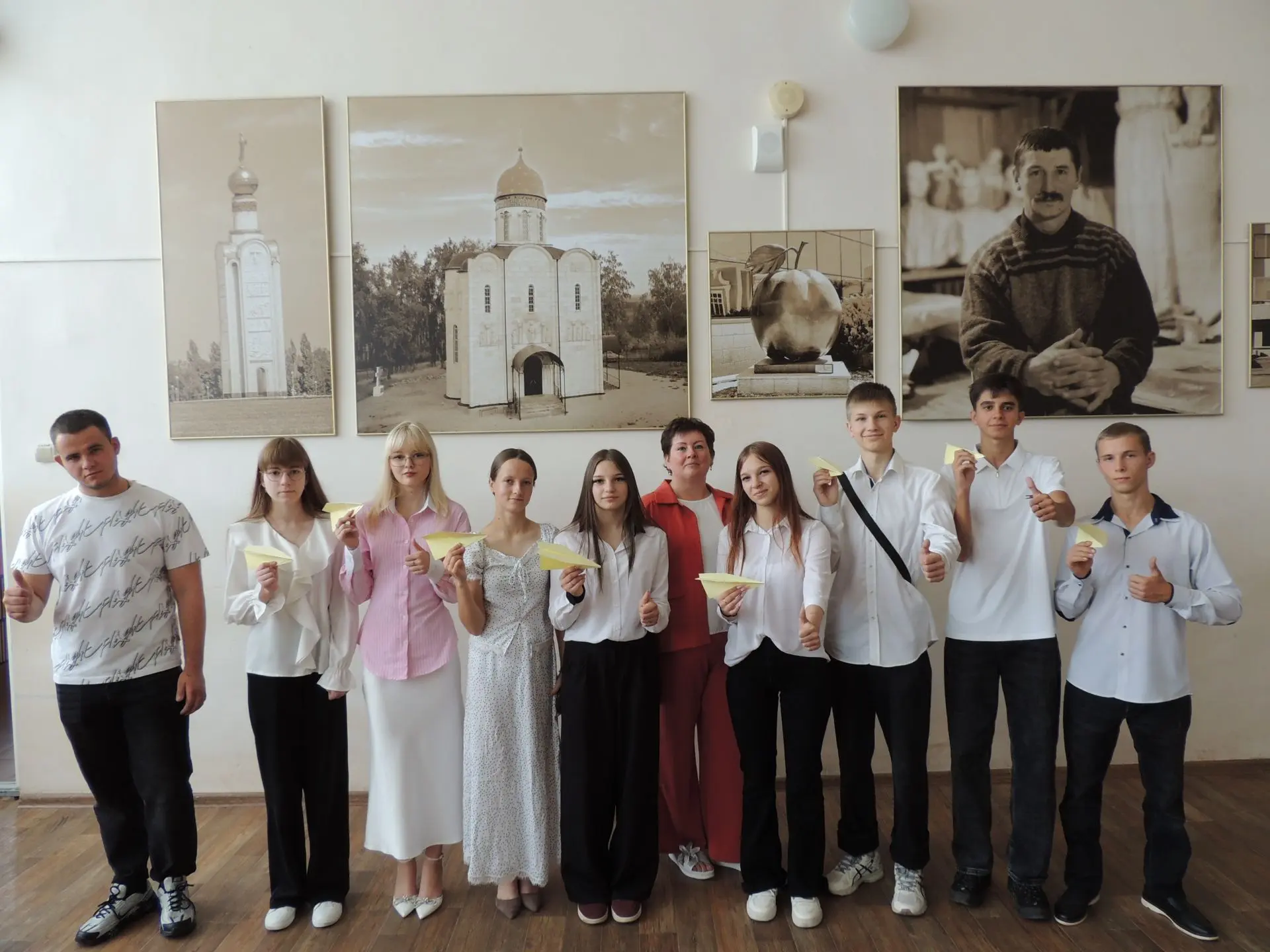 ✍️Торжественная линейка, посвящённая Дню знаний, прошла вчера и в Советском социально-а...