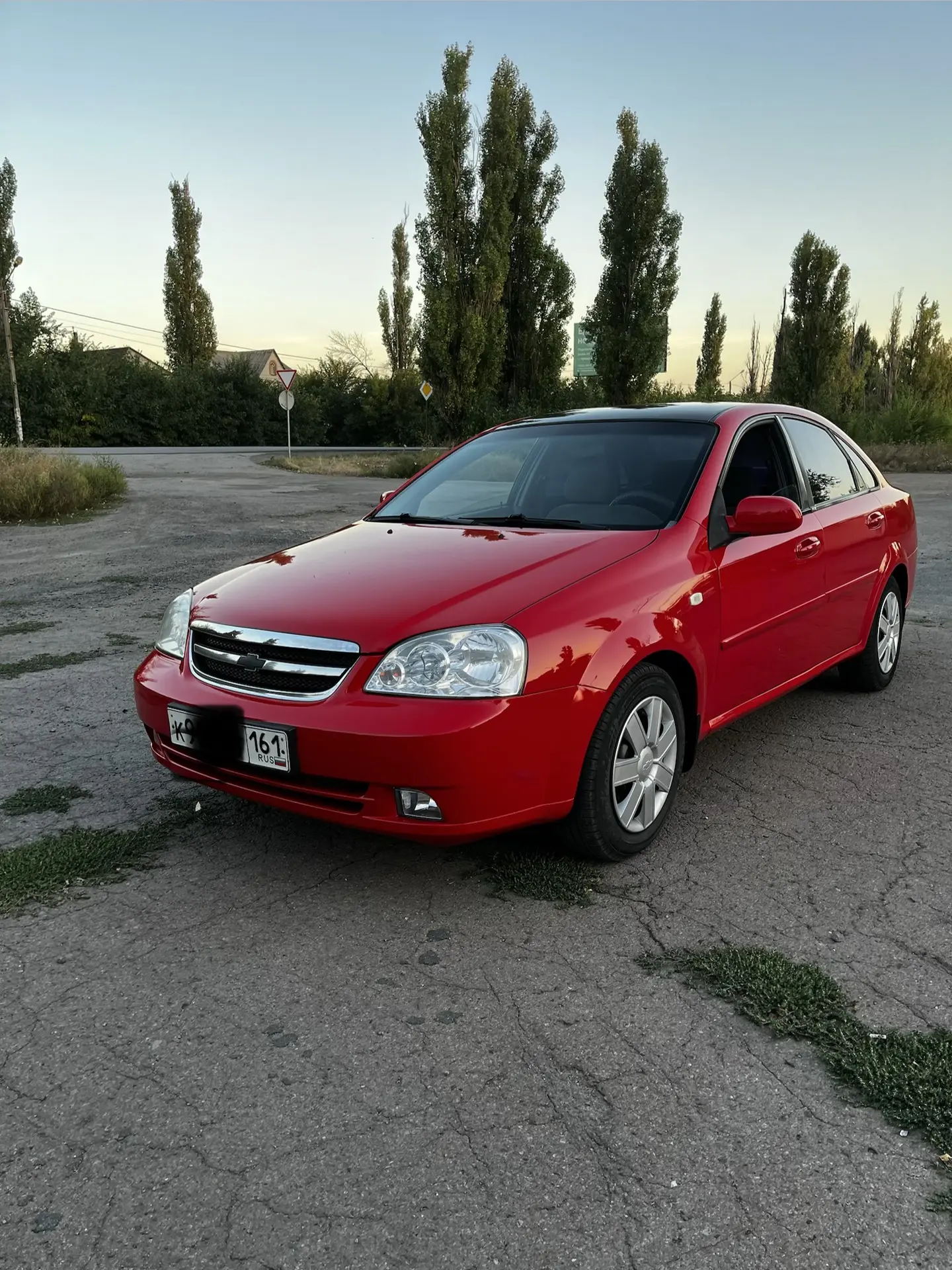Продам  Шевролет Лачети 2006 год, двигатель 1.6    Комплектация полная на механике. Цве...