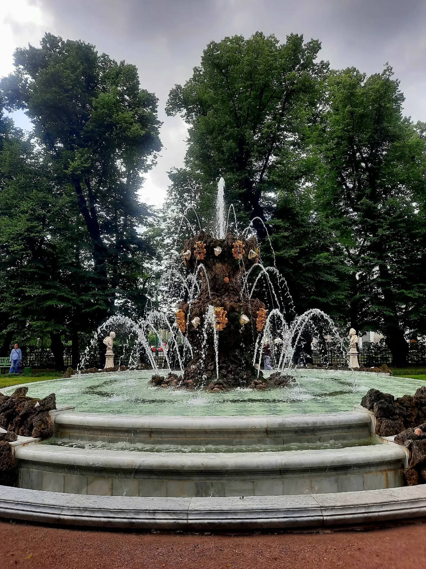Летний сад

Фото: Наталья Антыкова