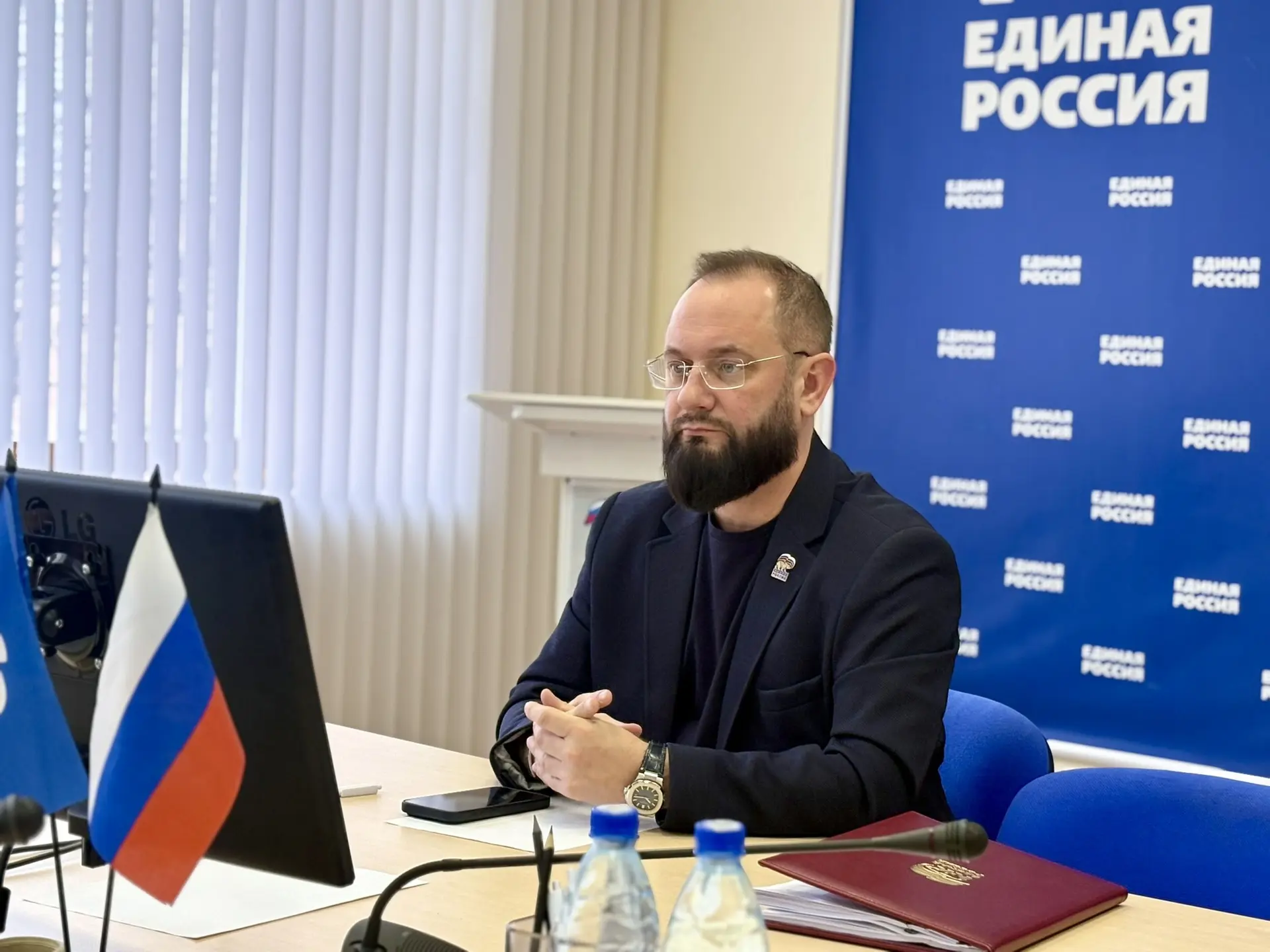 Друзья, только вернулся с командировки, сразу делюсь планами на эту неделю.