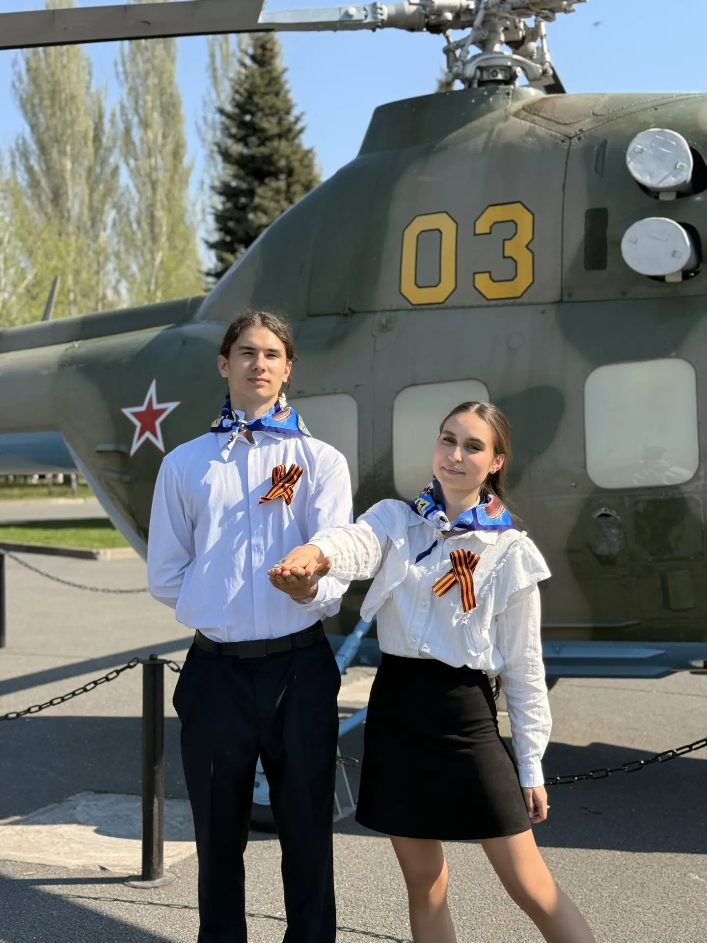 Киямов Ризван и Гарипова Камиля , ученики 10 «Б» и 10 «А» класса, принимают участие в а...