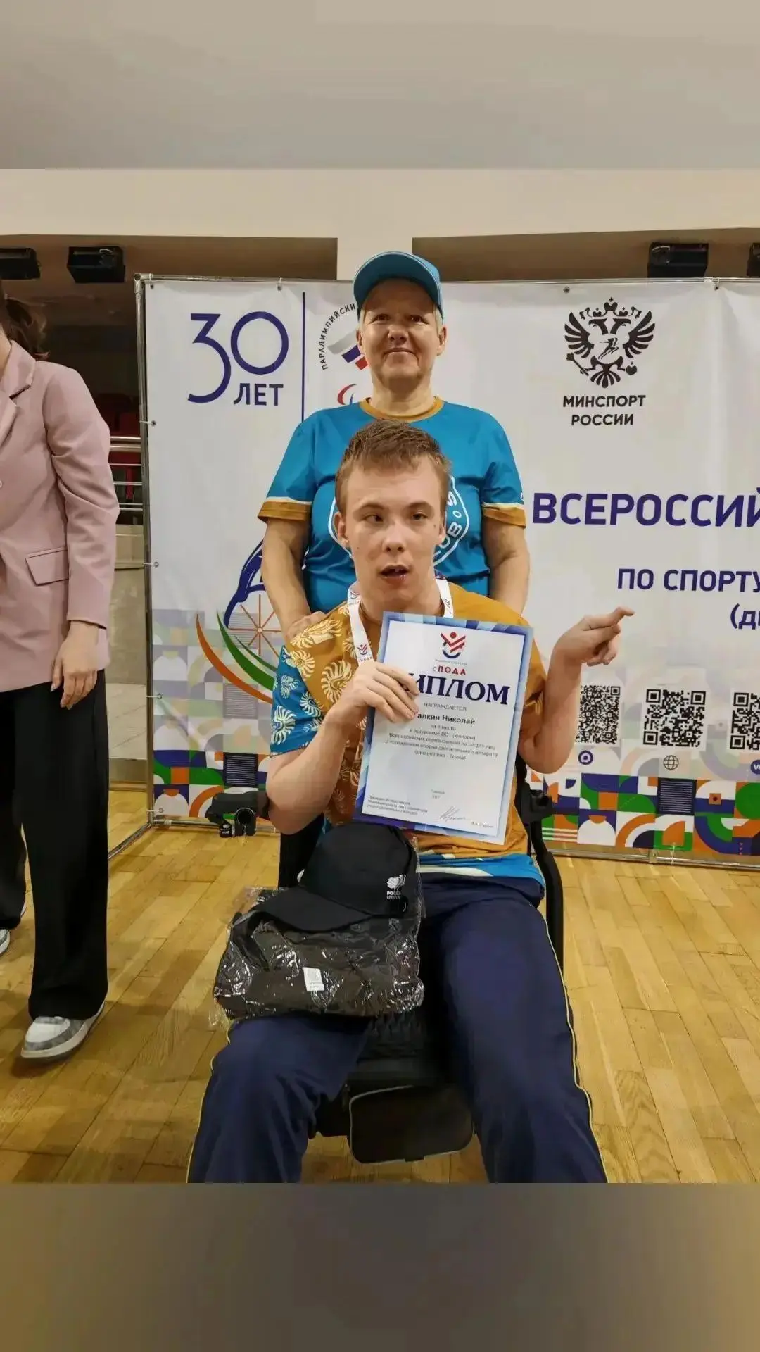 🏆 Поздравляем нашего выпускника Николая Галкина с серебряной медалью!