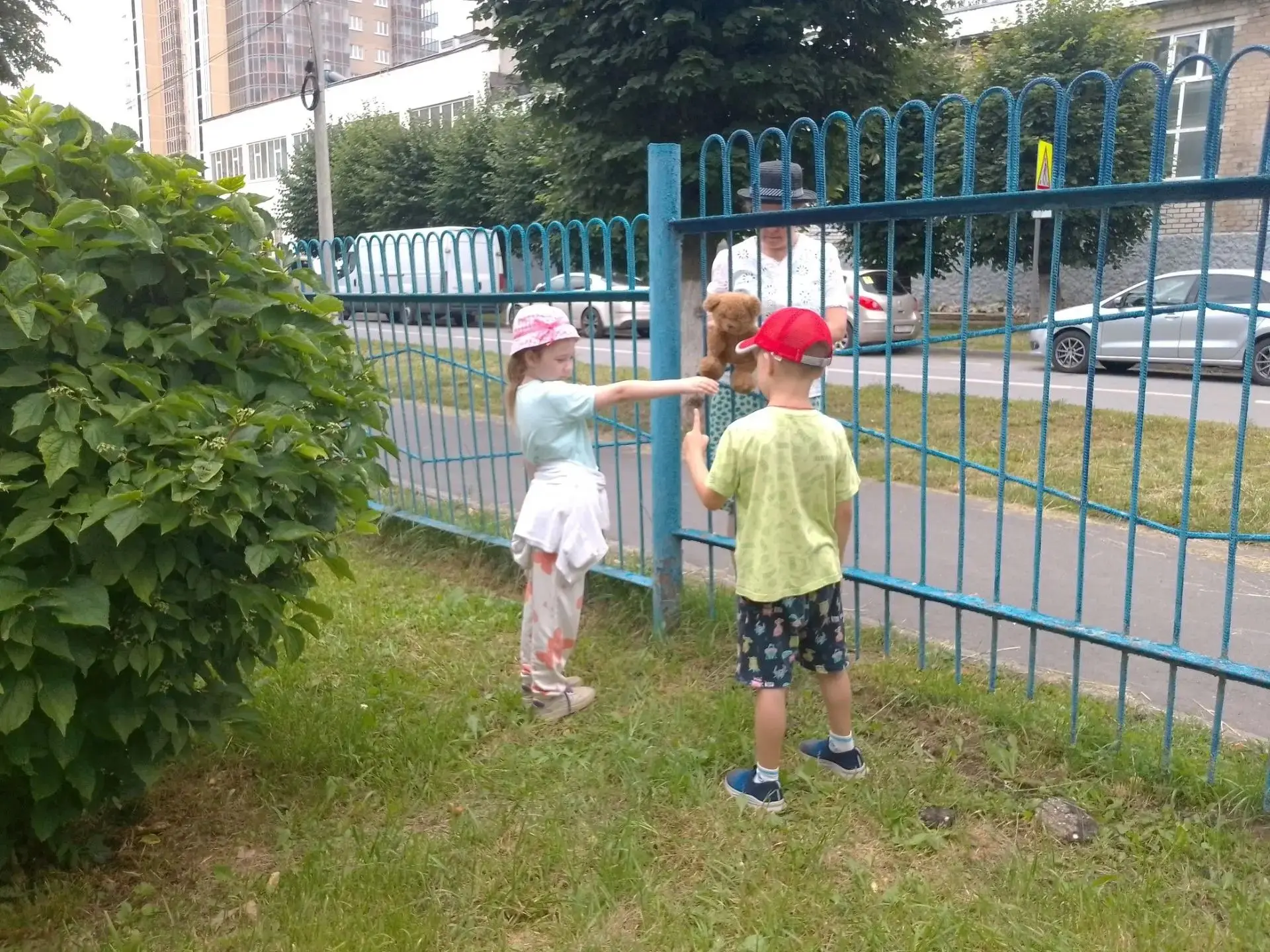 Обеспечение безопасности воспитанников является ключевой задачей коллектива нашего детского сада. Мы