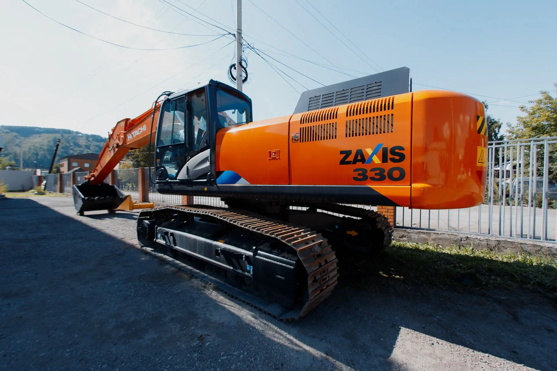 Почему б/у Hitachi не теряет в цене годами? 🤔