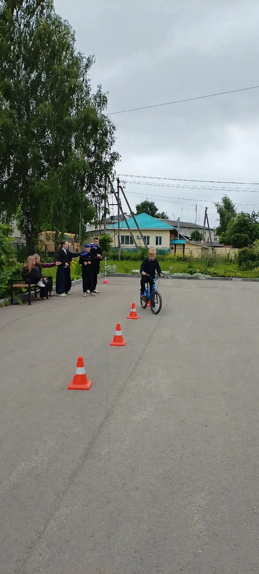 🚴‍♂️🔒 БЕЗОПАСНОЕ КОЛЕСО

Для ребят из отрядов ЛДП был проведён увлекательный и полезный эстафета «