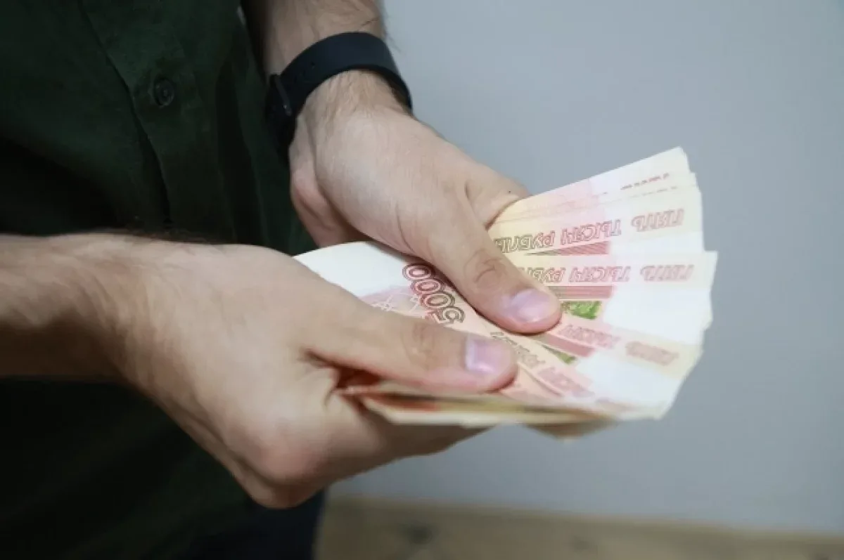 Белгородскому бизнесмену грозит до 12 лет лишения свободы за дачу взятки должностному лицу