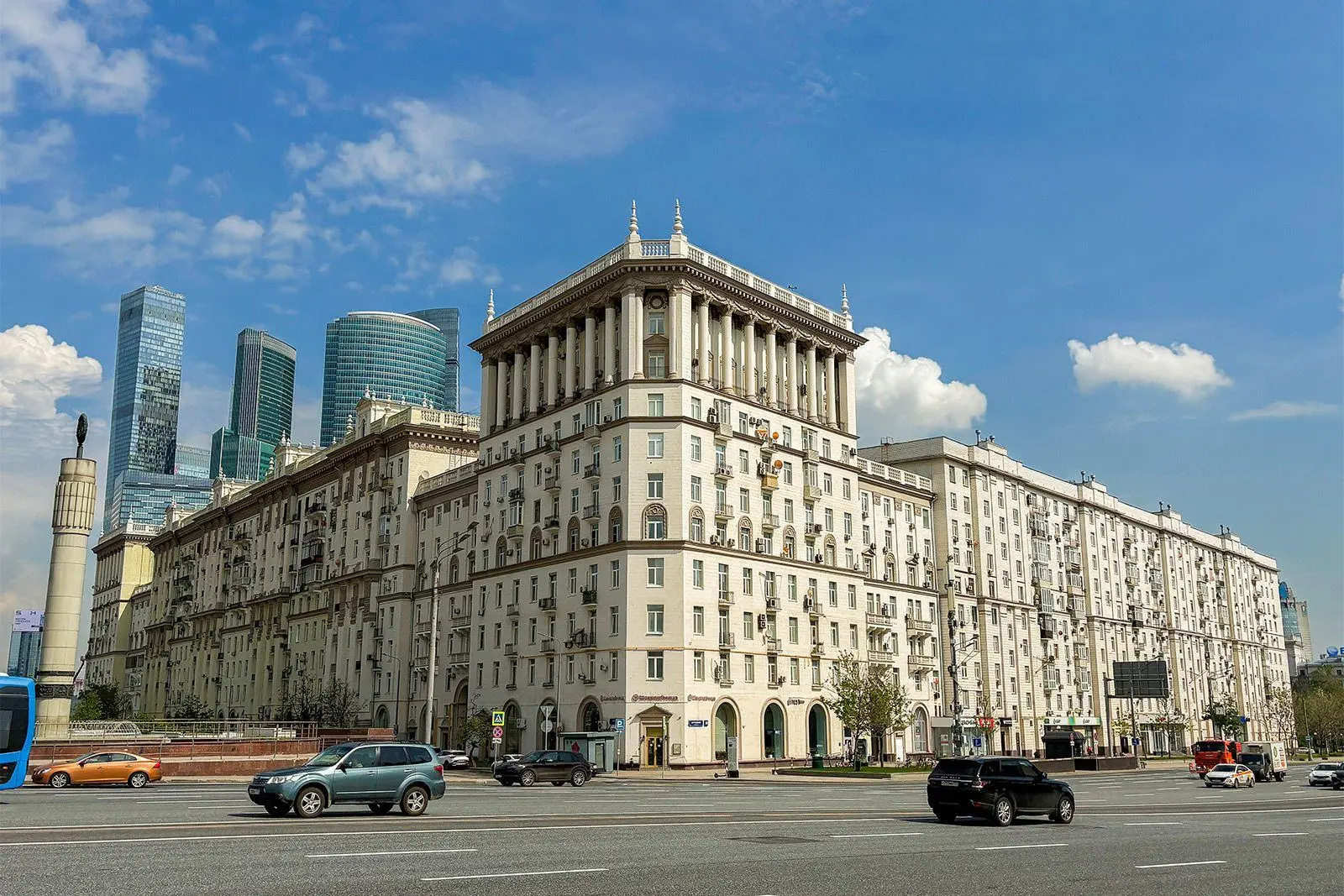 40 домов на Кутузовском проспекте #ЗАО отремонтировали в рамках региональной программы ...