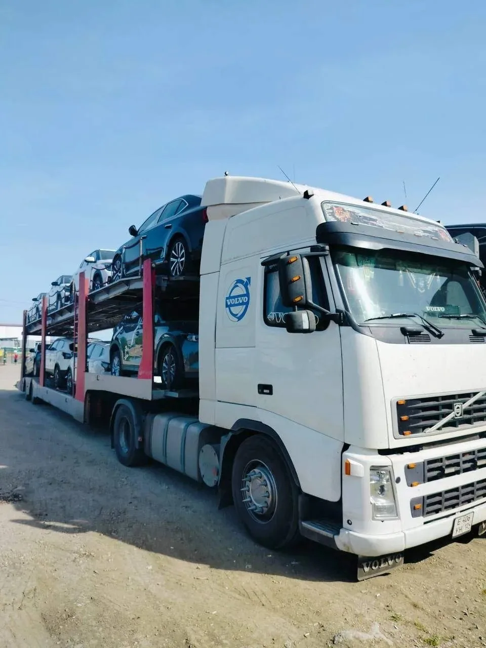 3 KIA SELTOS
3 NISSAN QASHQAI 
SKODA SUPERB
MAZDA CX 5 поехали в Москву для прохождения таможенный п