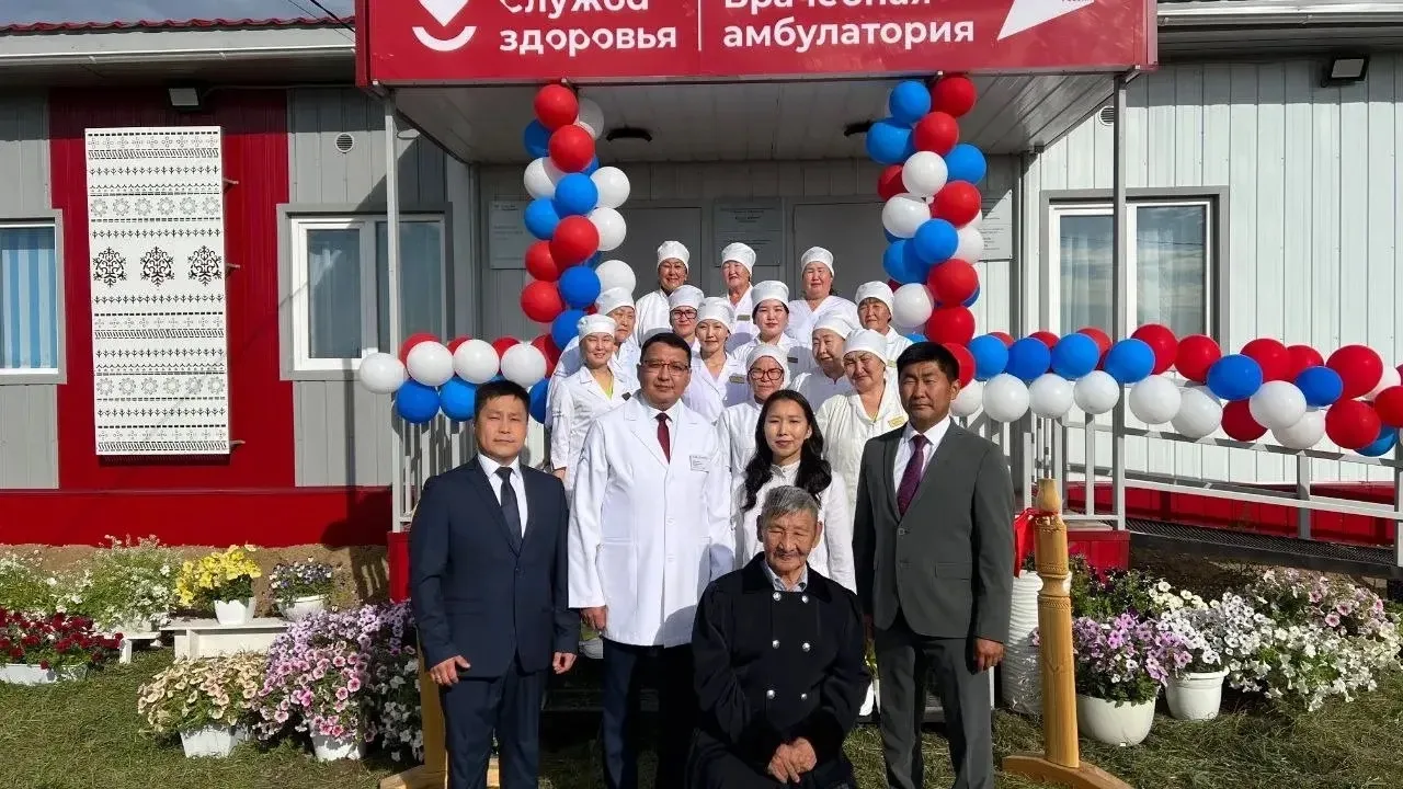 В селе Баяга Таттинского улуса открыли новую врачебную амбулаторию. Для жителей Баяги э...