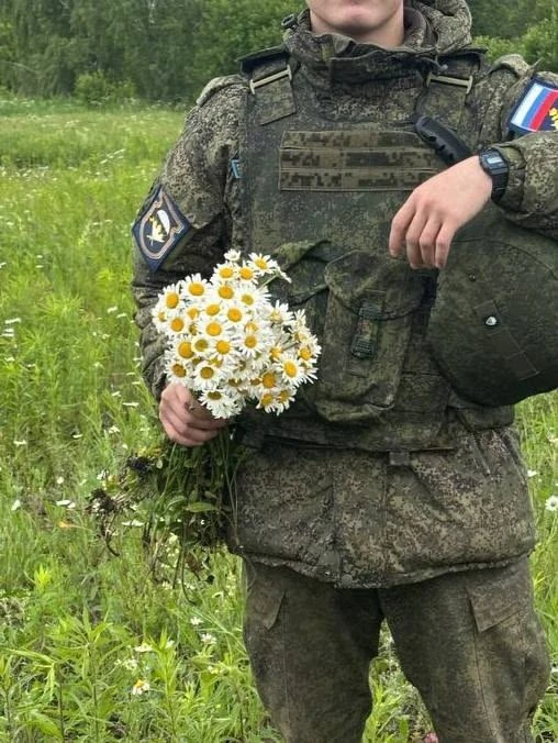 С ДОБРЫМ УТРОМ, всем кто в строю помощи фронту! 🇷🇺