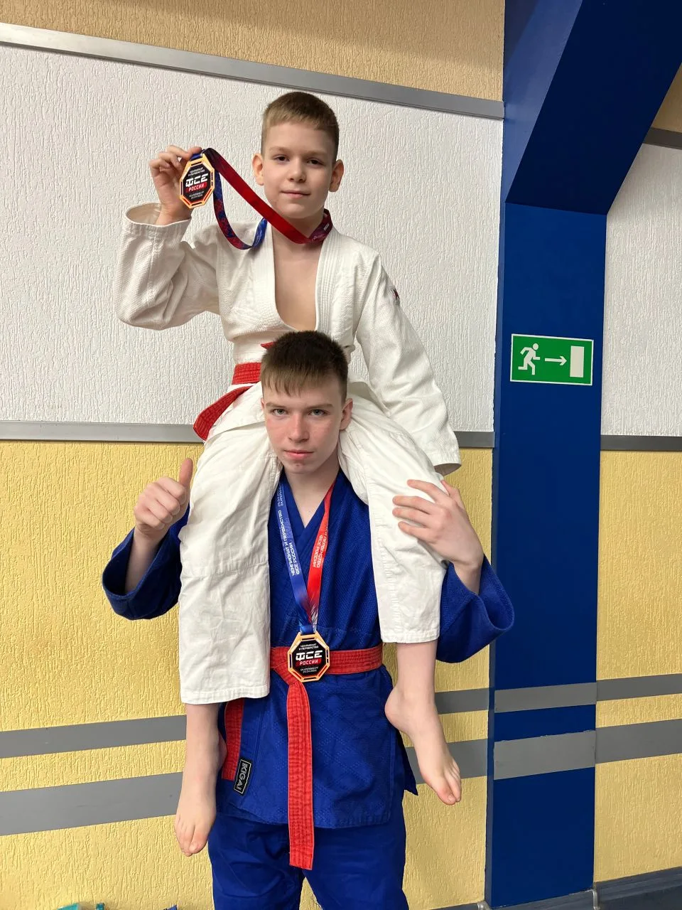Вчера в СК «Родина» прошел Чемпионат и Первенство ФСЕ России по смешанным единоборствам.   В данном 