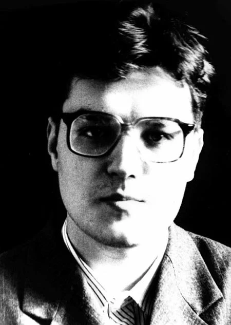 Встретил сегодня человека, который сказал, что я похож немного на Дзержинского. Раньше говорили - на