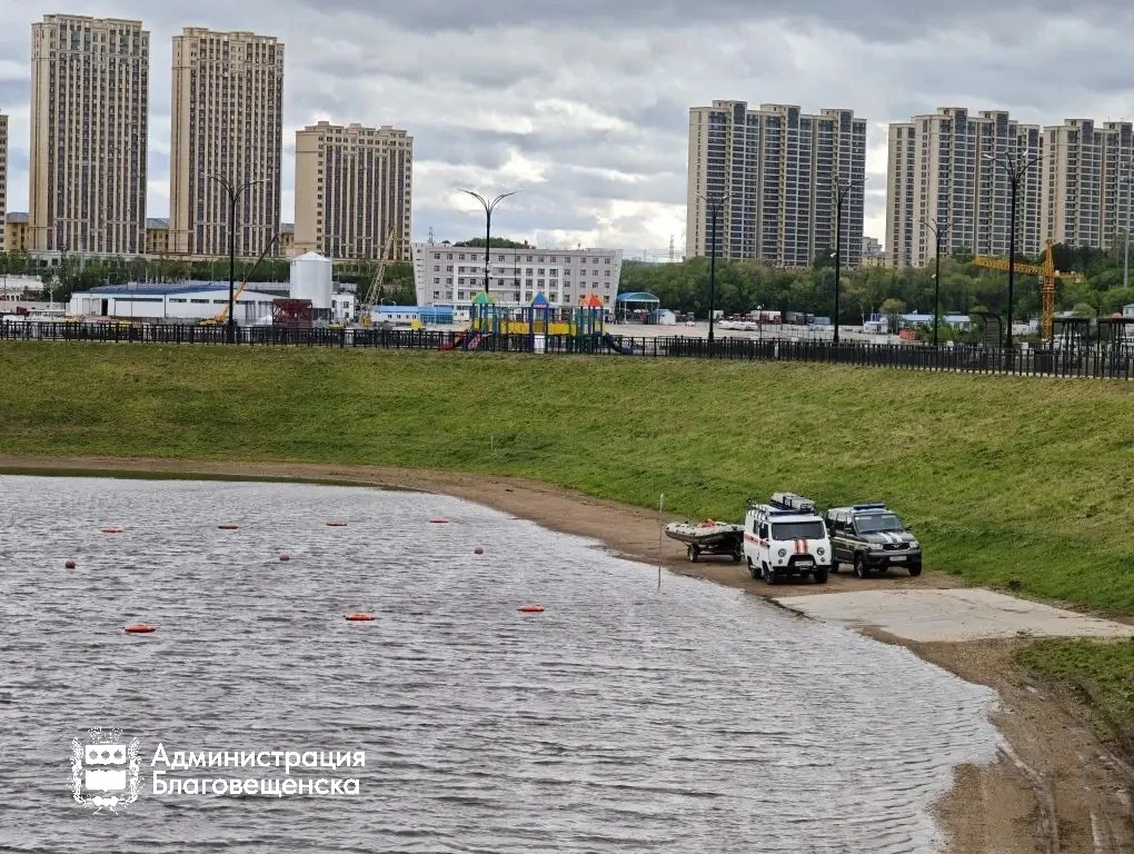 🌿Газоны, деревья, цветники: как сотрудники ГСТК ухаживают за зелёными насаждениями в г...