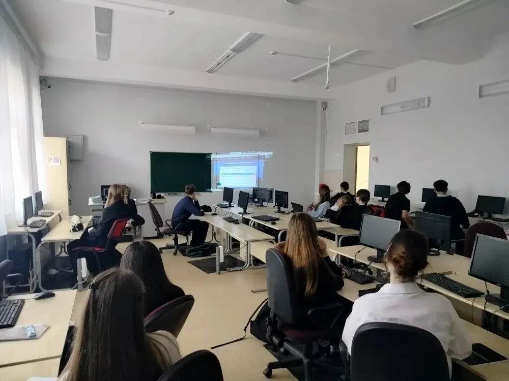 В школe прошли видео-уроки проекта "Цифровой лигбез" для учеников 8–11 классов В рамках реализации п