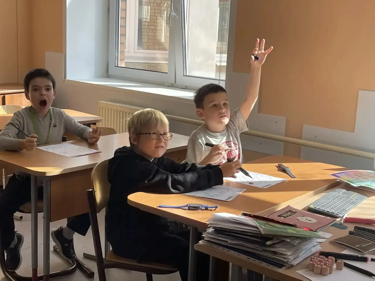 Каникулы — время для веселья 🔥  😎 Наши ребята из начальной школы проводят невероятно яркие и увлекат