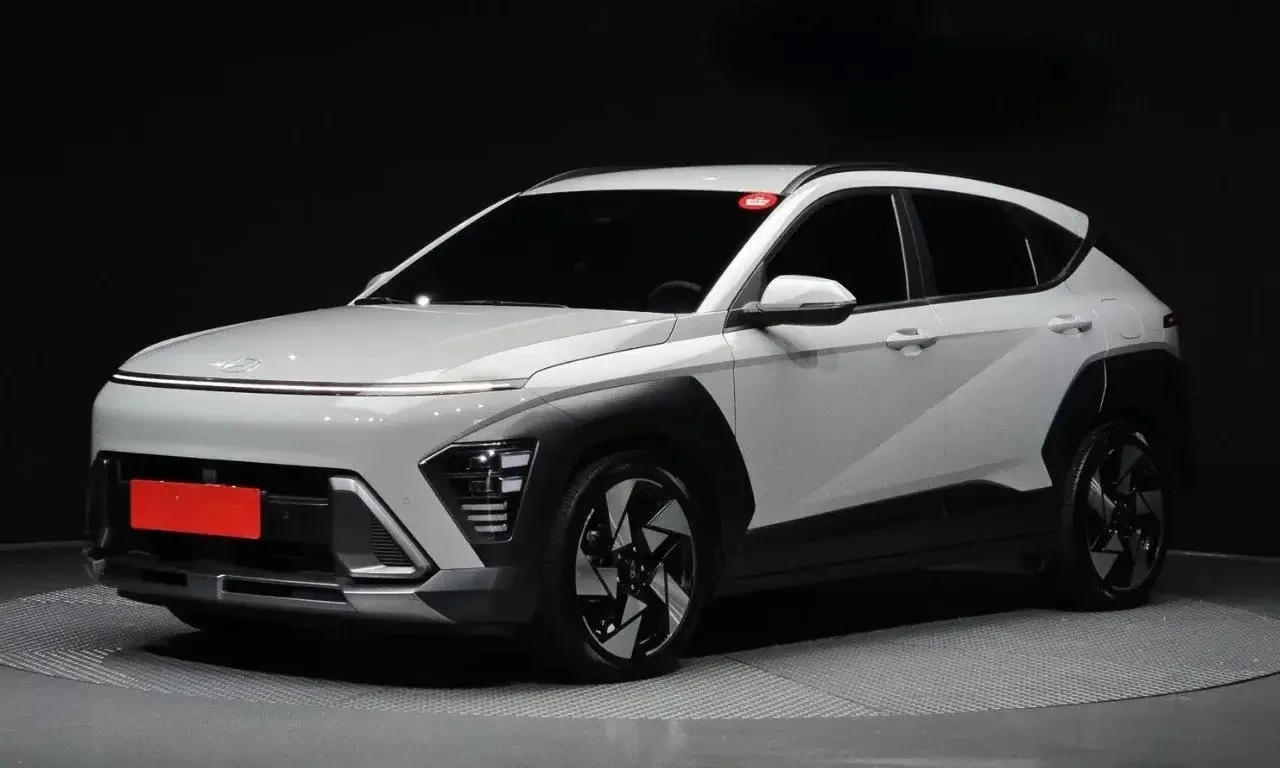HYUNDAI KONA

Выпуск: февраль 2023 г.
Двигатель: 2.0 л | бензин | 149 л.с. | вариатор | 2WD
Комплект