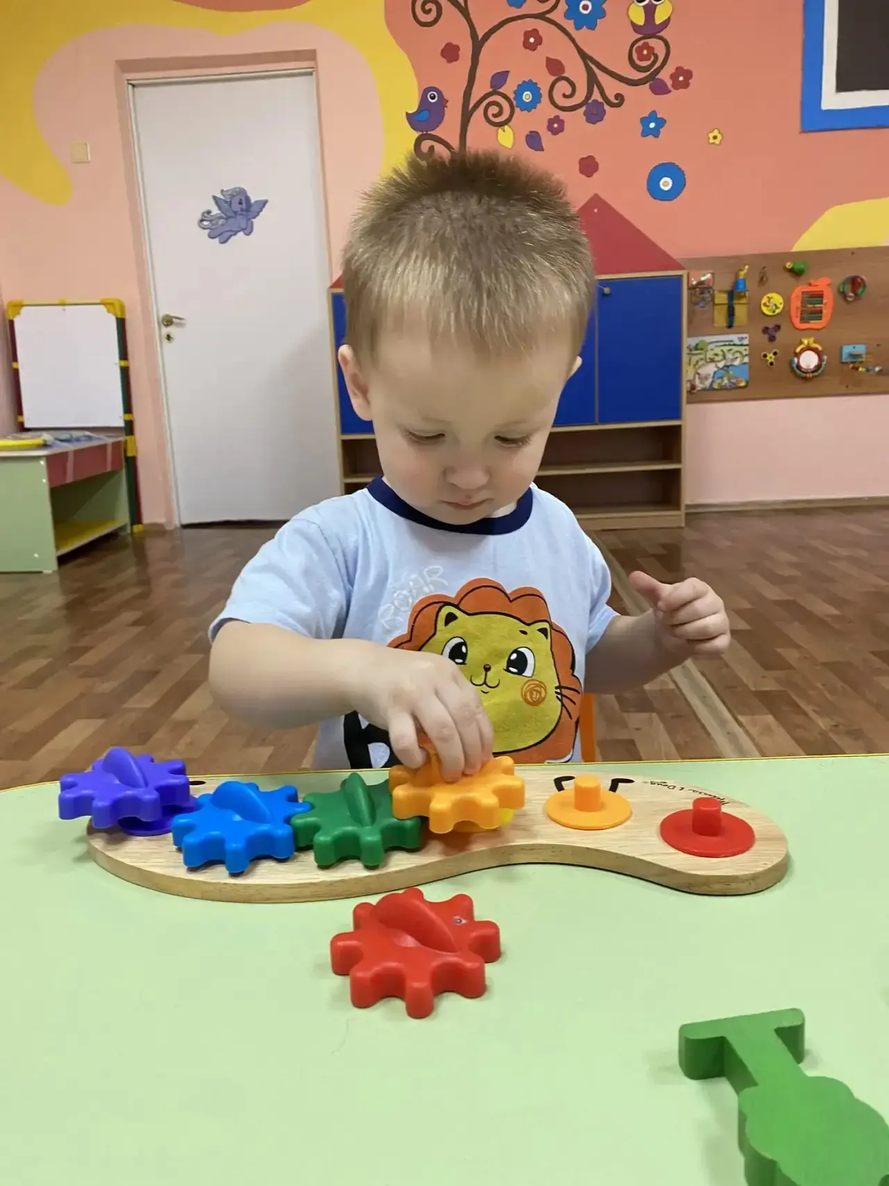 Маленькие исследователи из группы «Ладушки» 👶🧩