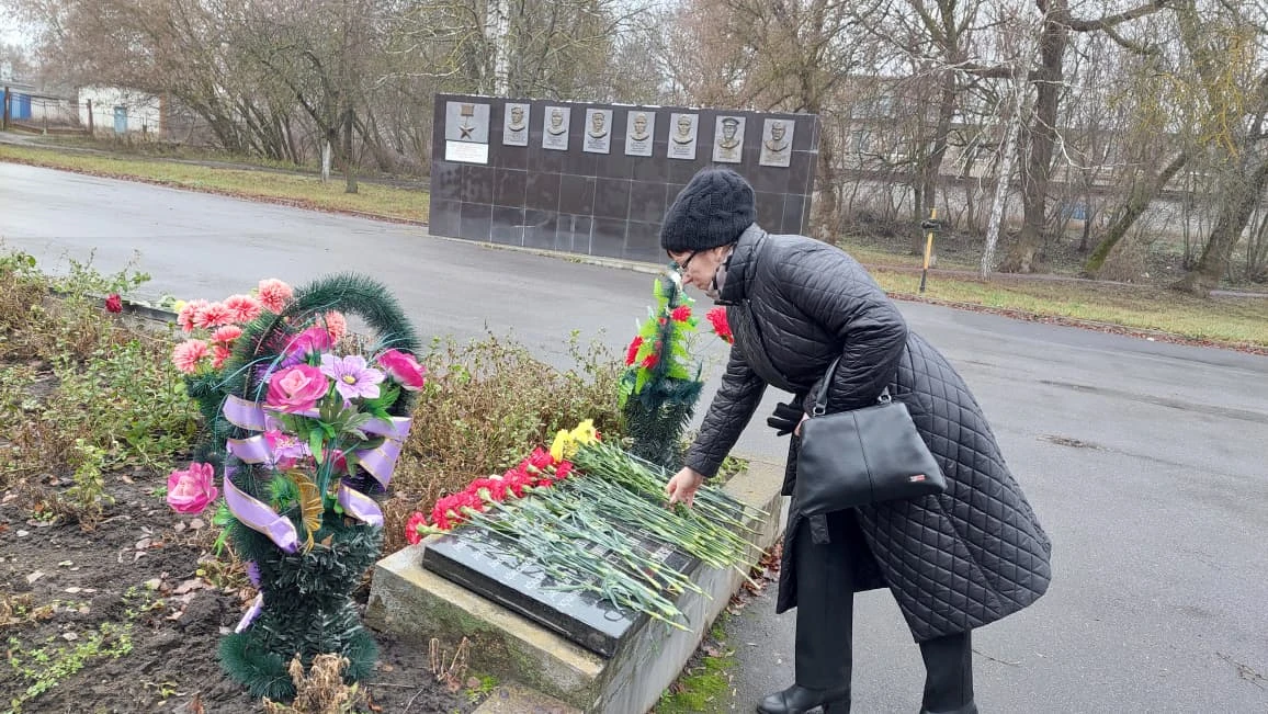 День Неизвестного солдата в России — скорбная дата в календаре, посвященная памяти люде...