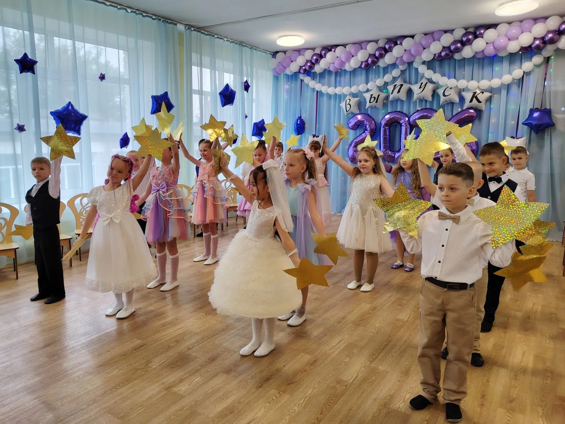 ⭐ Первый шаг в большую жизнь!
 
🎉 Сегодня в детском саду «Ручеёк» прошёл один из самых трогательных