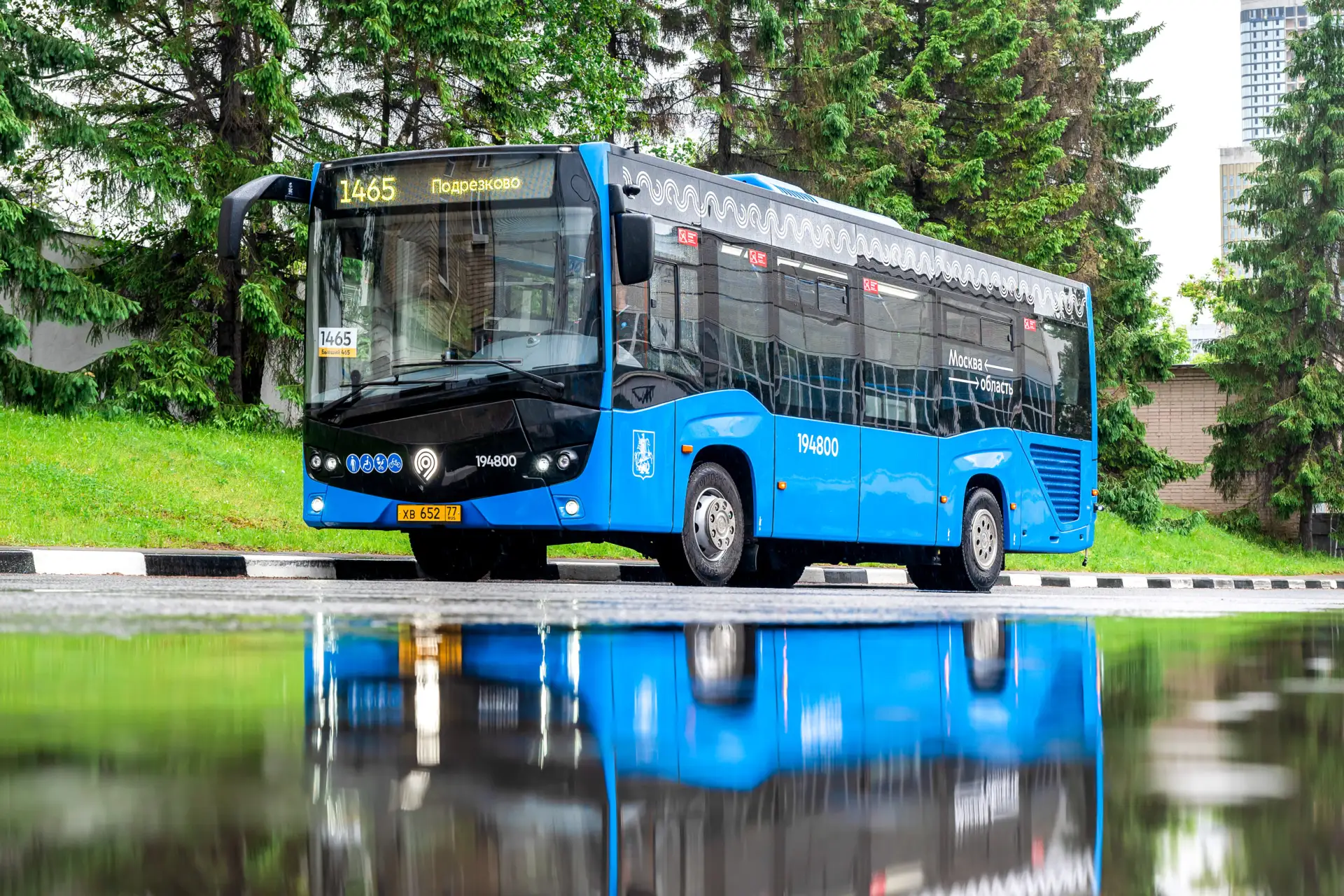 Новый автобус среднего класса вышел на пригородный маршрут

Первый современный автобус среднего клас