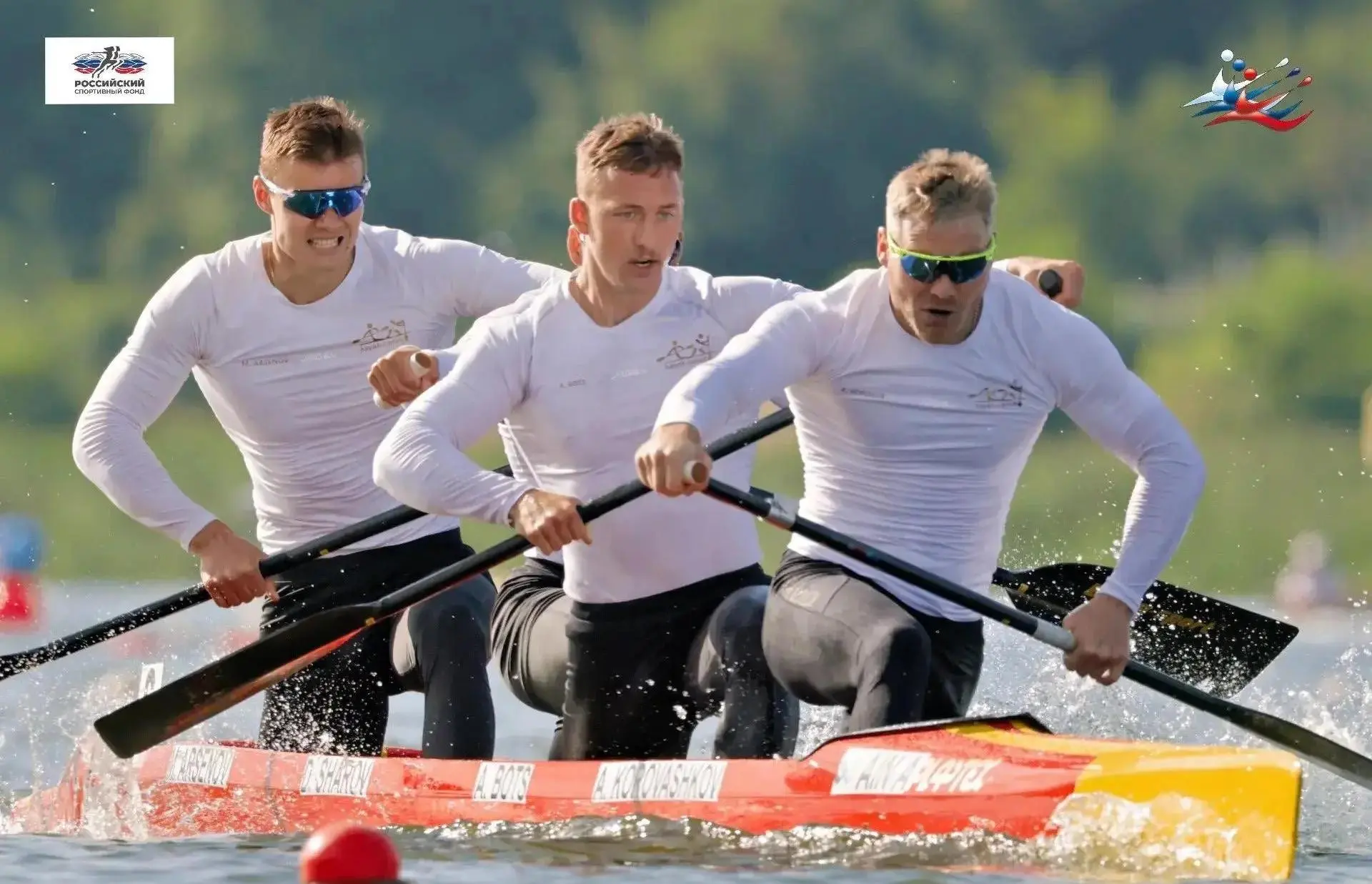 Виталий Королев поздравил каноиста Матвея Арсенова с серебром Чемпионата мира