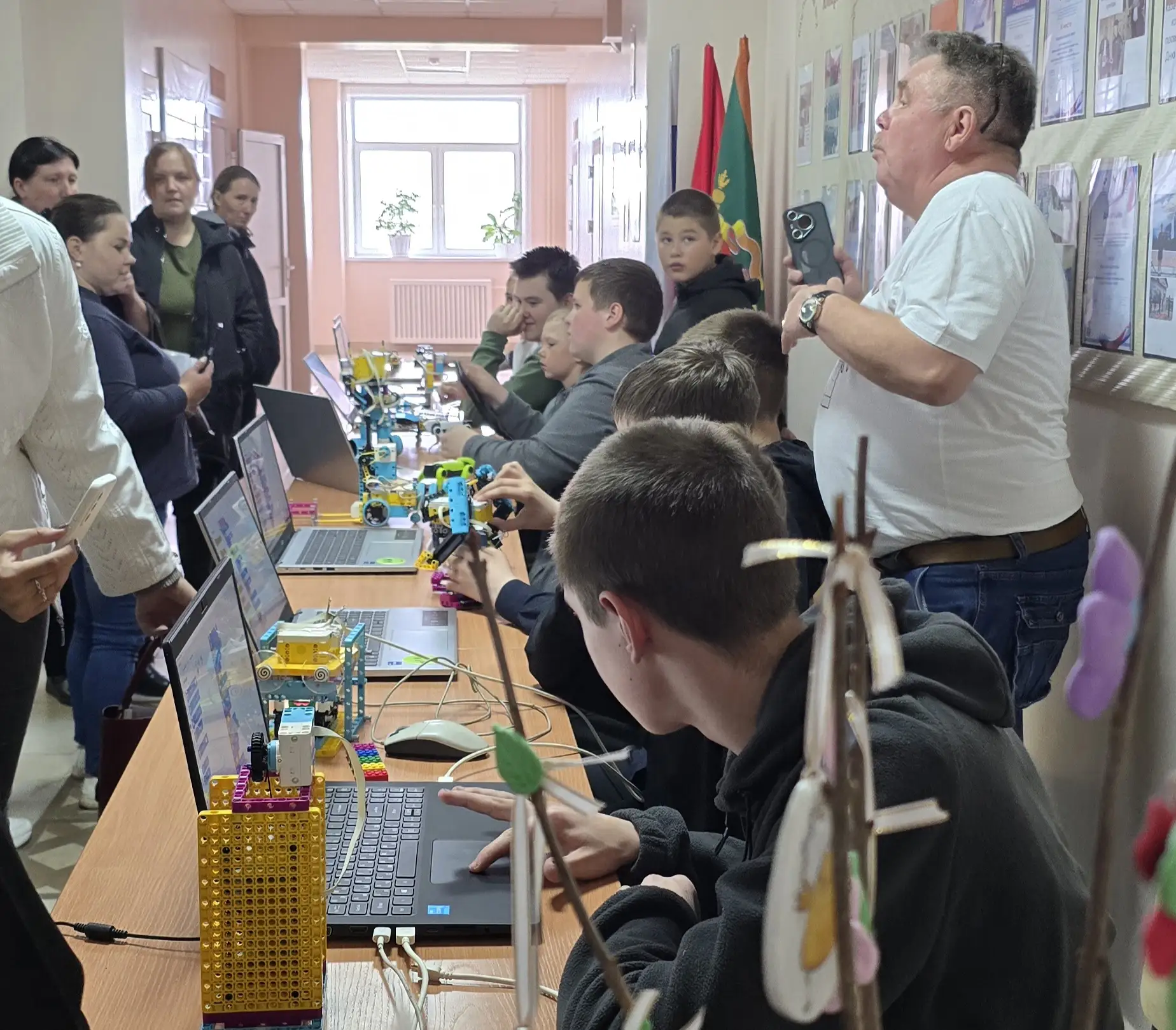 Все проблемы от безделья? На родительском форуме, организованном в Качугской школе №2, искали ответ 