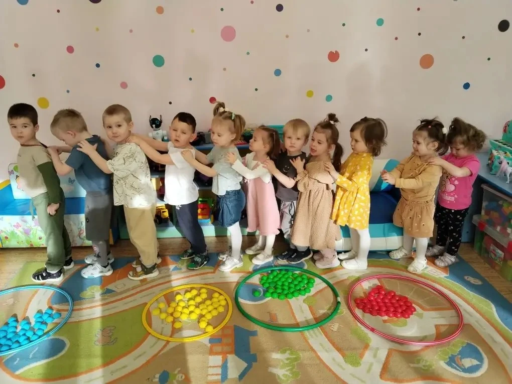 Как преподнести малышам-дошкольникам азы математики, научить различать фигуры, цвета, познакомить с 