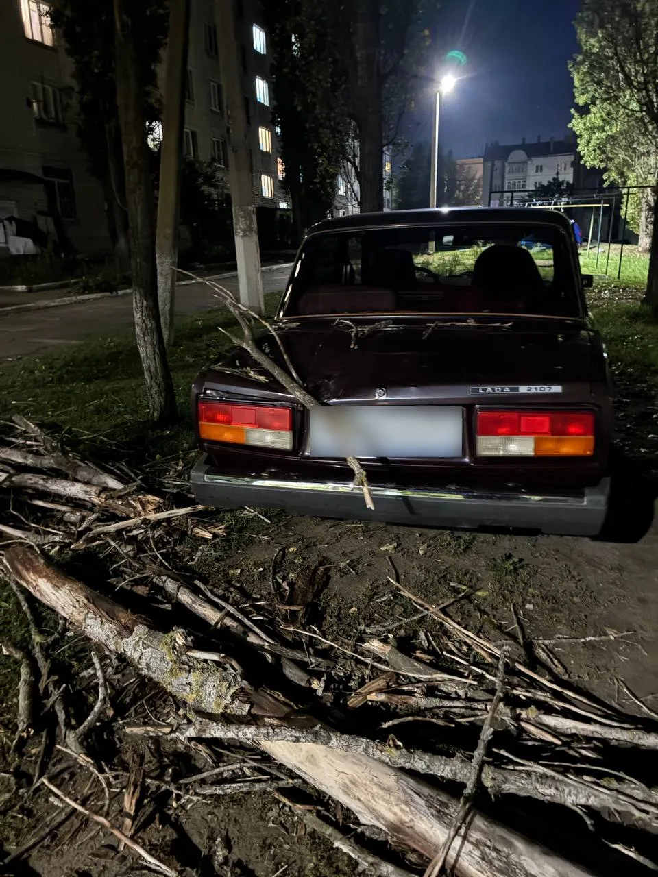 Владелец данного транспортного средства мне вас жаль 😥