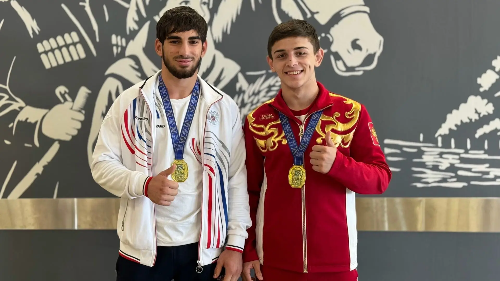🏆В Краснодаре встретили чемпионов мира по самбо!