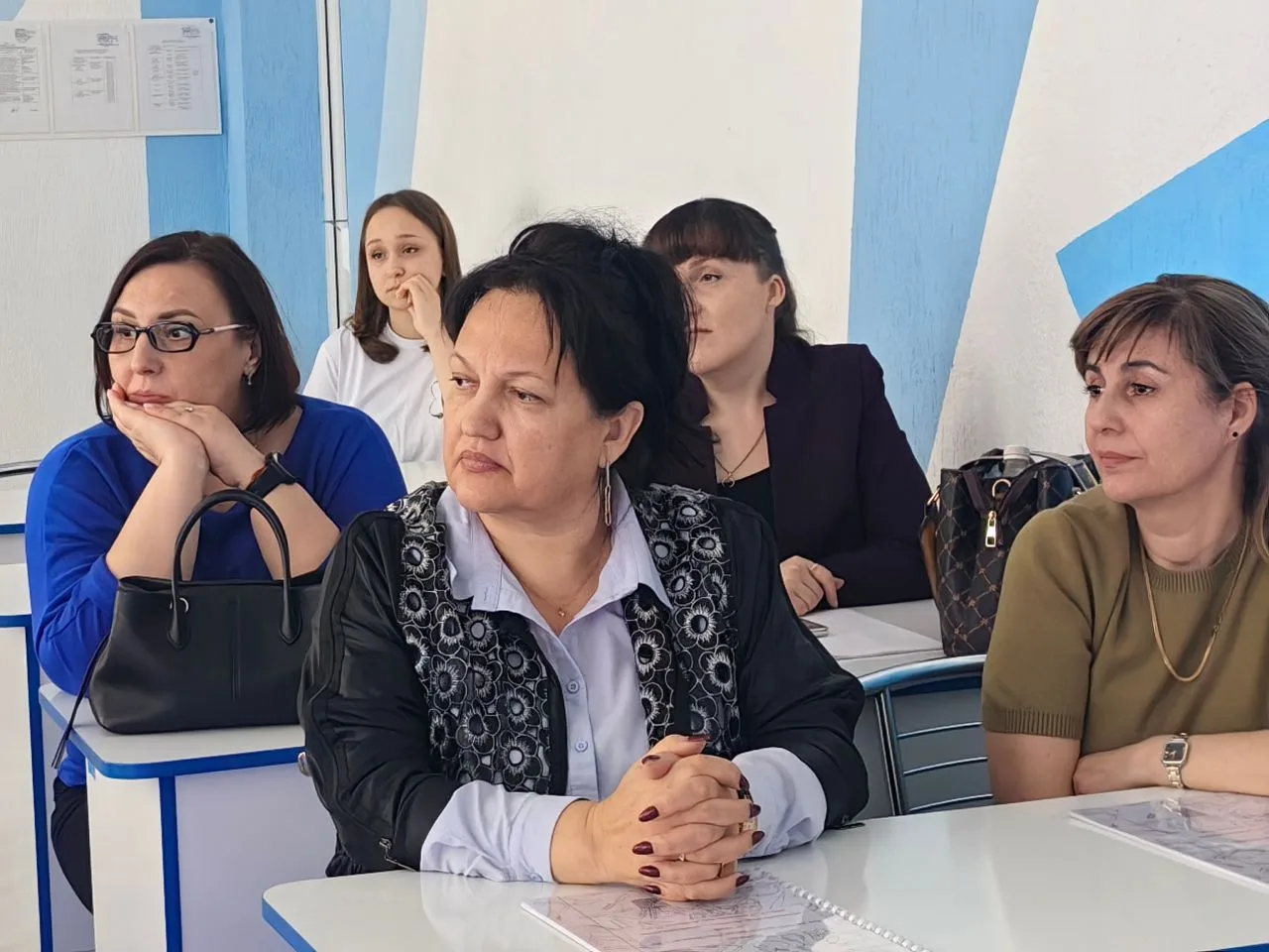 В МБОУ "Гимназия им. Андреева Н.Р." завершает работу муниципальный семинар заместителей директоров п