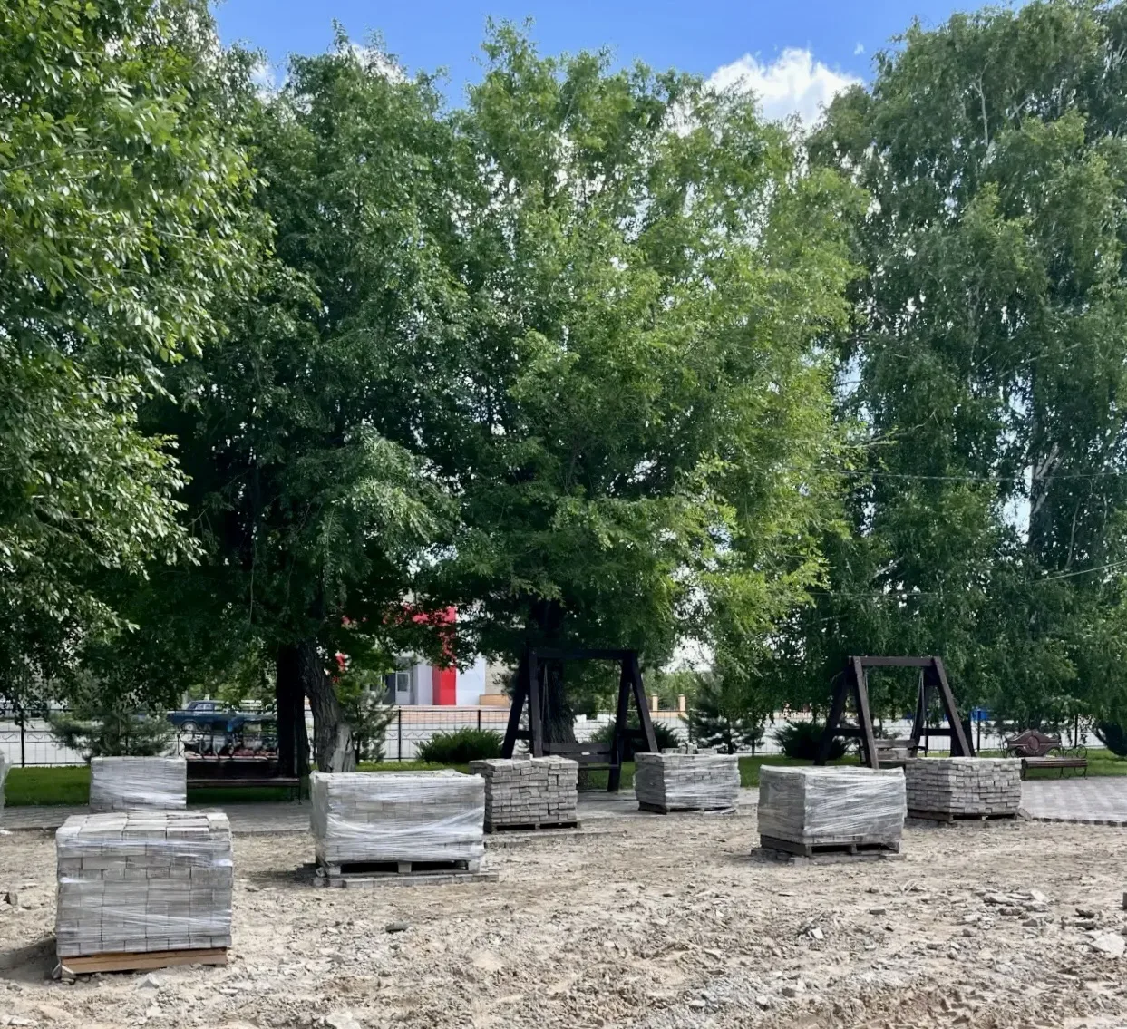 В рамках федерального проекта «Формирование комфортной городской среды» начались работы по благоустр