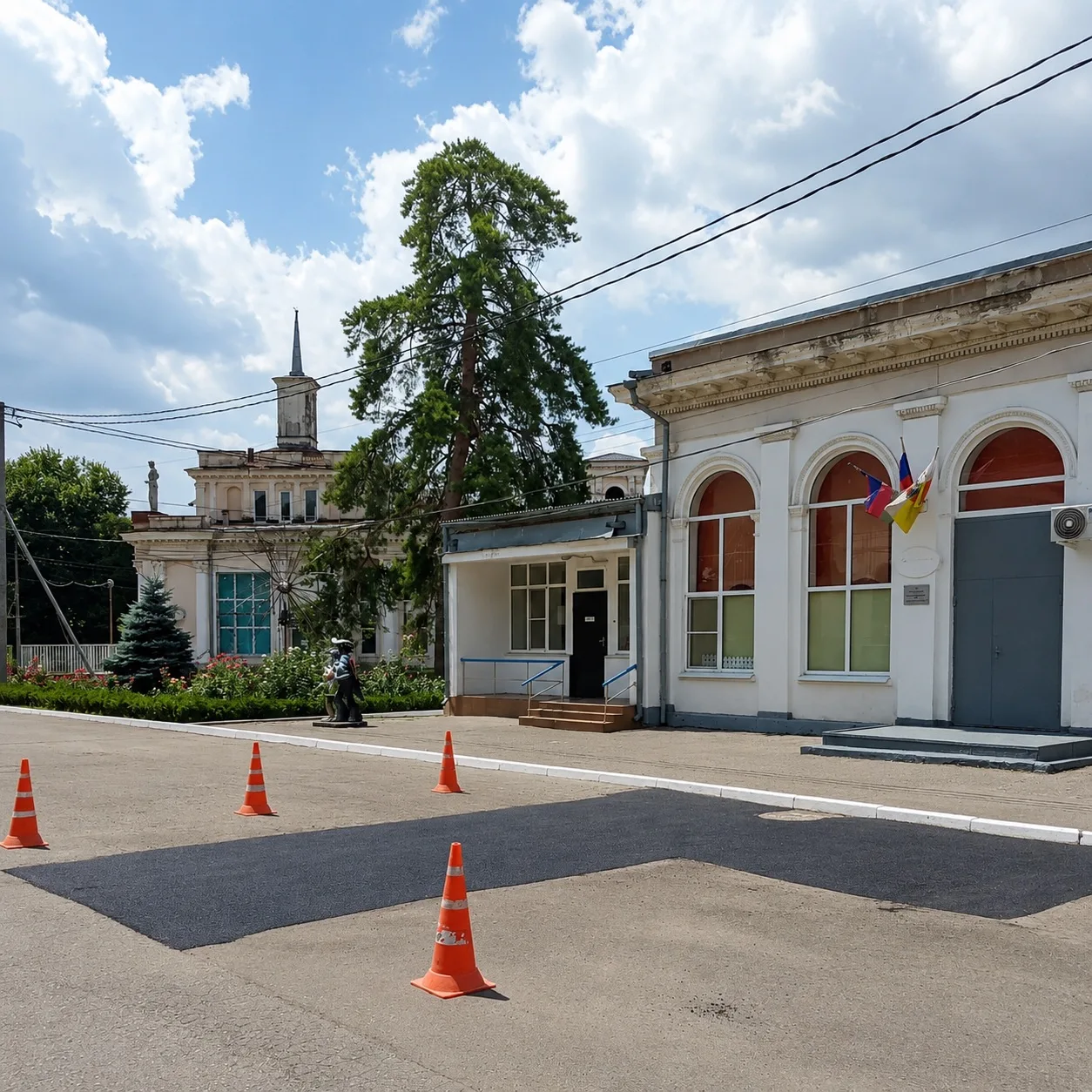 Благоустройство: забота о городе и его людях 🛠️

После каждого ремонтного этапа мы восстанавливаем 