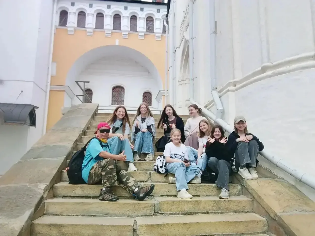 #экскурсионныйэкспресс  🏛️ Москва, Кремль, История, которая оживает 🇷🇺  Ученики 7 Г класса отправили