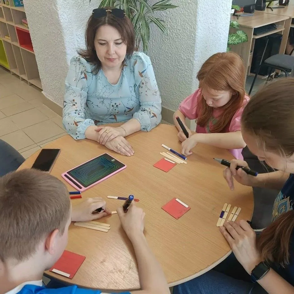 💚 Семейный четверг в пространствах СОПКИ.СЕМЬЯ и кадровых центрах

11 июня в пространствах по всей 
