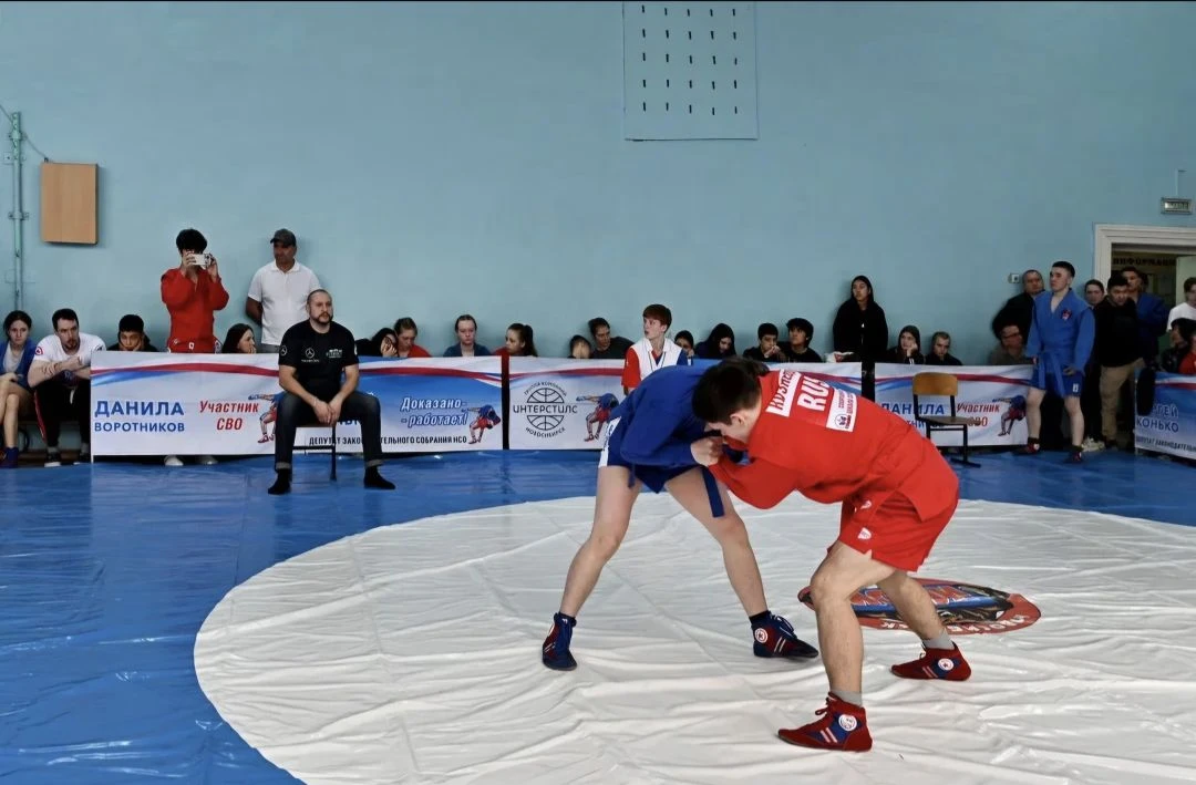 🏆3 мая в стенах нашей школы прошел открытый турнир по самбо памяти Воротникова А.А.💪  Александр Алек
