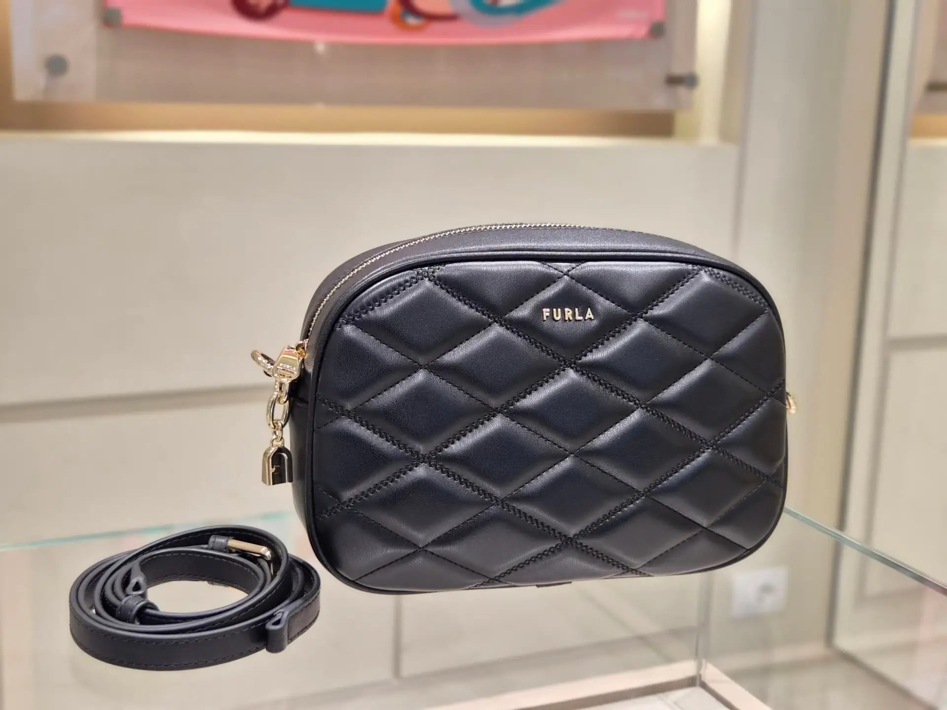 FURLA🇮🇹