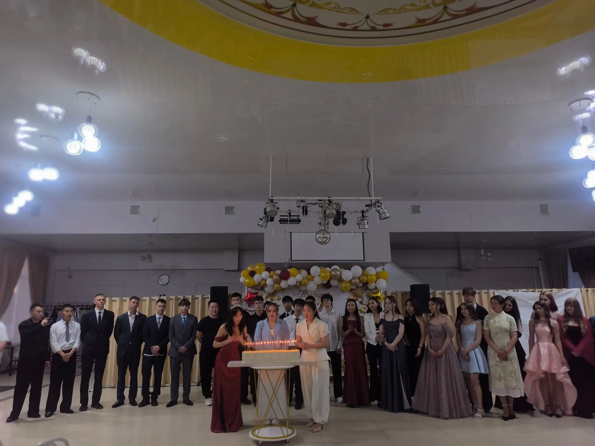 💥Двойной праздник — двойное счастье!💥

 🎉Сегодня удивительный день, который подарил нам сразу два
