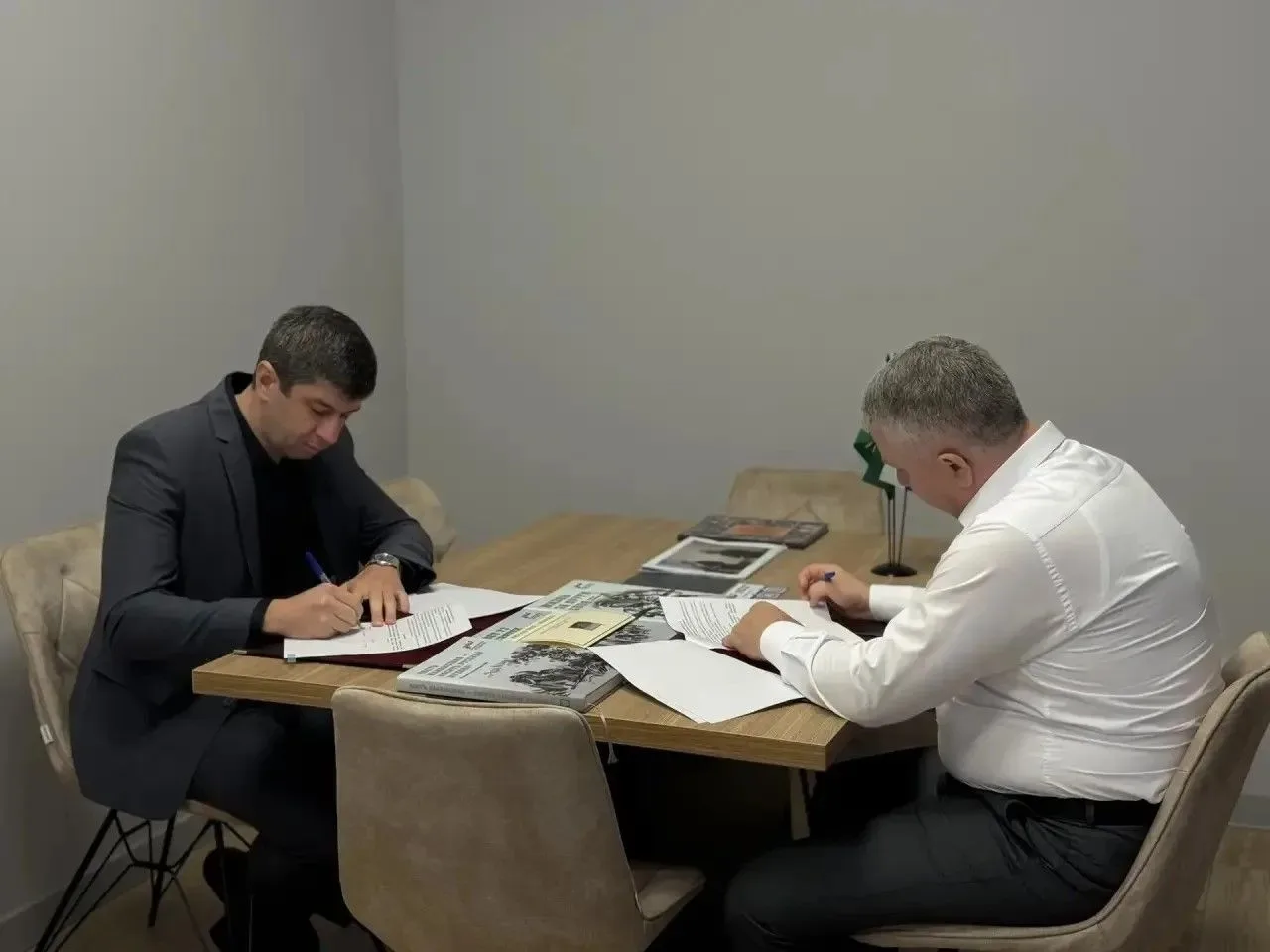 Подписали соглашение о взаимодействии с филиалом фонда «Защитники Отечества» по Республ...