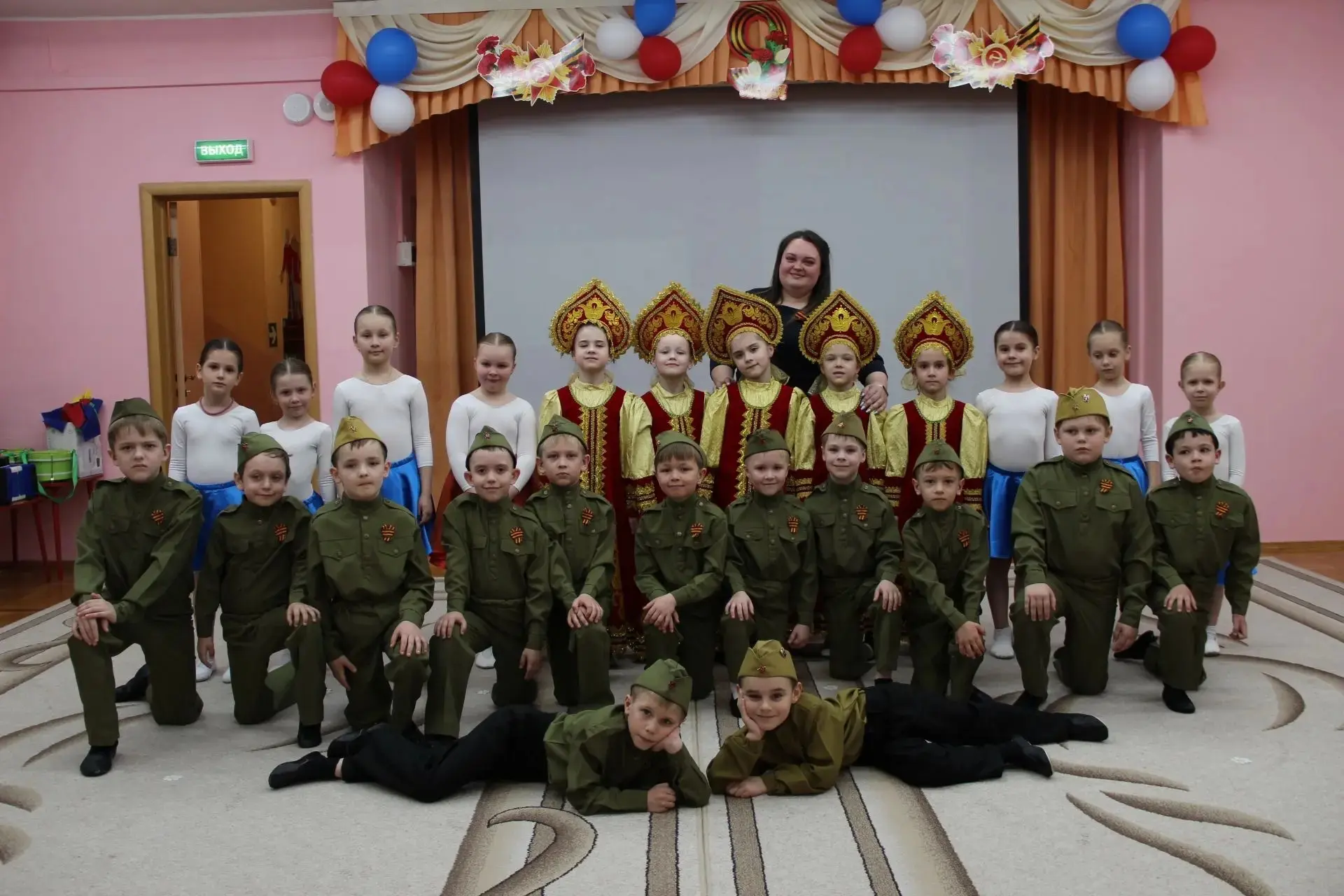🎖️ Праздничные утренники ко Дню Победы в детском саду!  В этом году День Победы в корпусах дошкольно