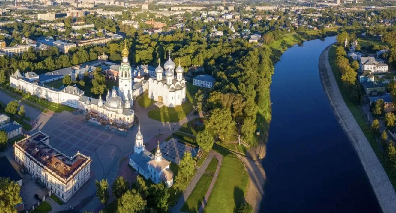 В августе едем в Вологду ❤️

Если были в этом прекрасном городе, то посоветуйте в ВК, что посмотреть
