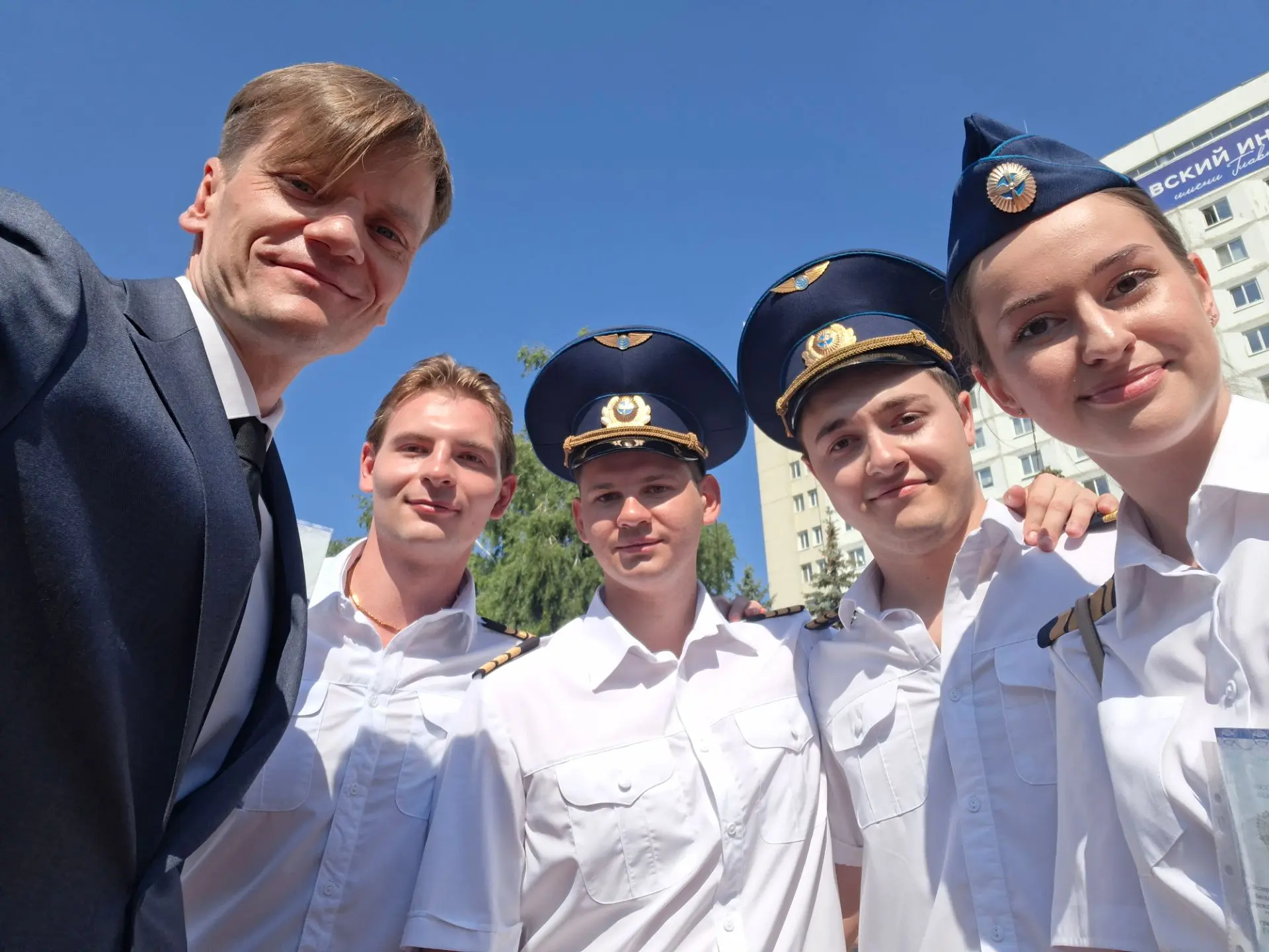 Очень теплая и душевная атмосфера сегодня в Ульяновске, в нашем УИ ГА. 🎉

Делюсь эмоциями – в кружо