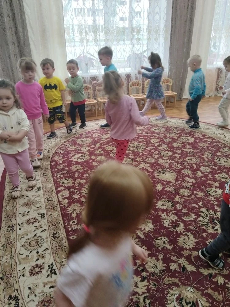 🌞1 июня в первой младшей группе прошёл весёлый праздник, посвящённый Дню Защиты детей.