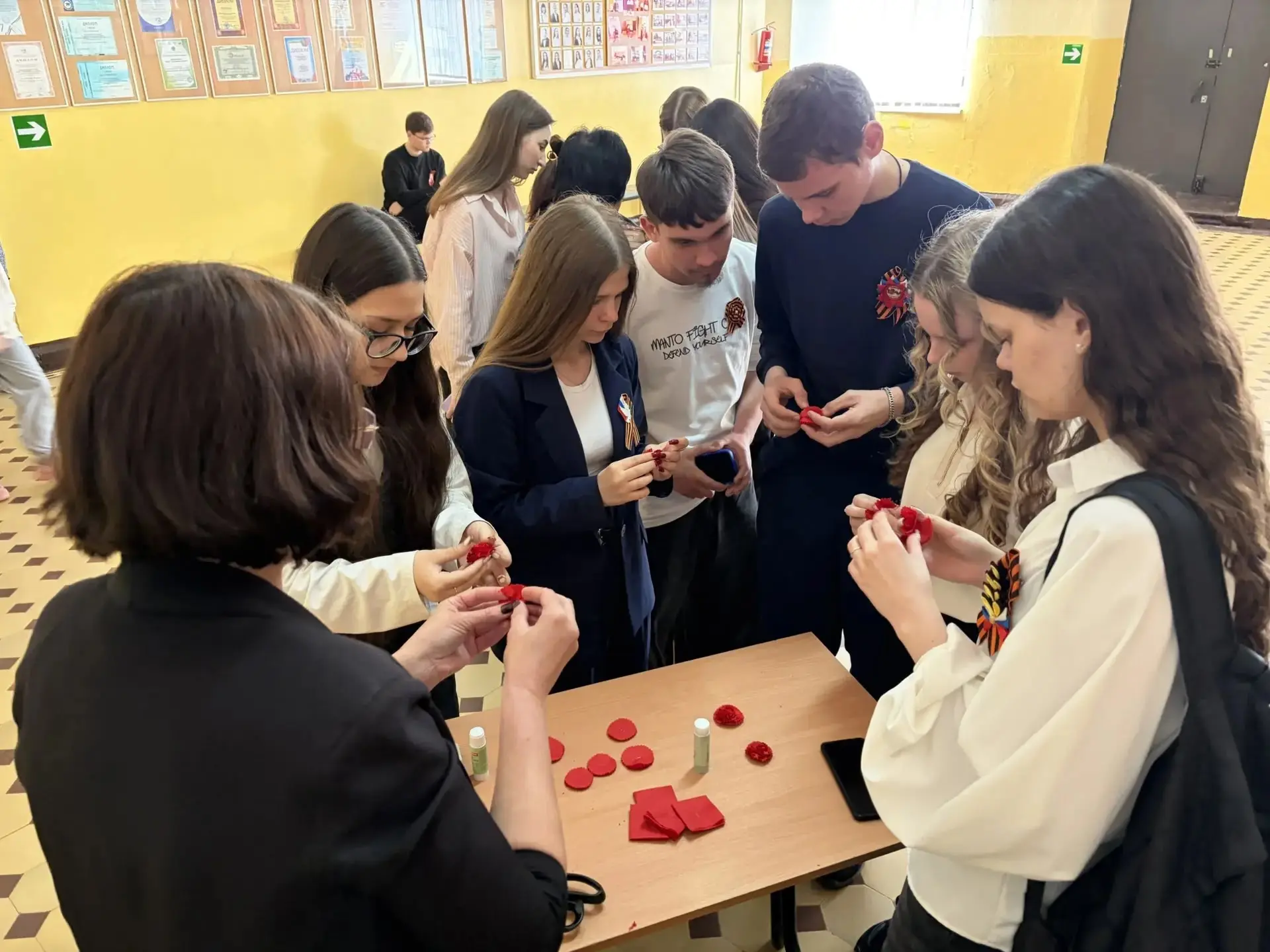 🗓️В нашей школе прошла акция «Победа, которая нас объединяет», приуроченная к Году народного единств